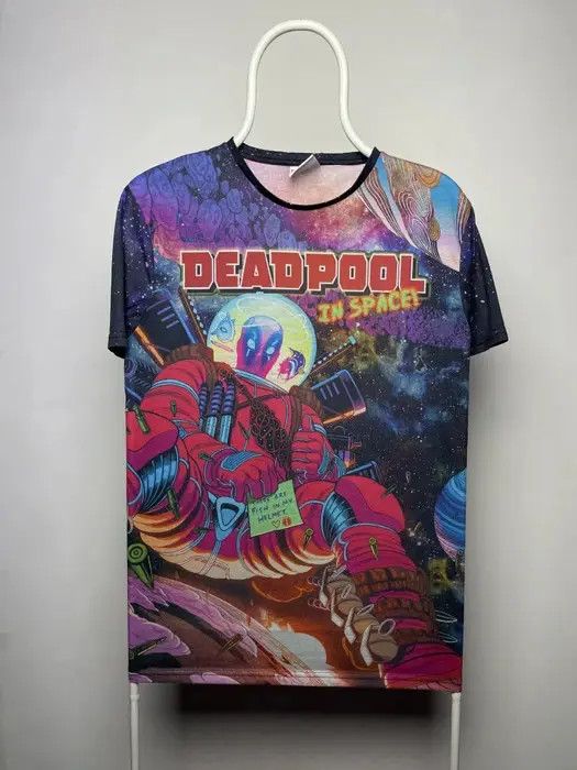 DC Comics Marvel comics tee Deadpool T-shirt movie tees size Medium Size US M / EU 48-50 / 2 - 1 Thumbnail
