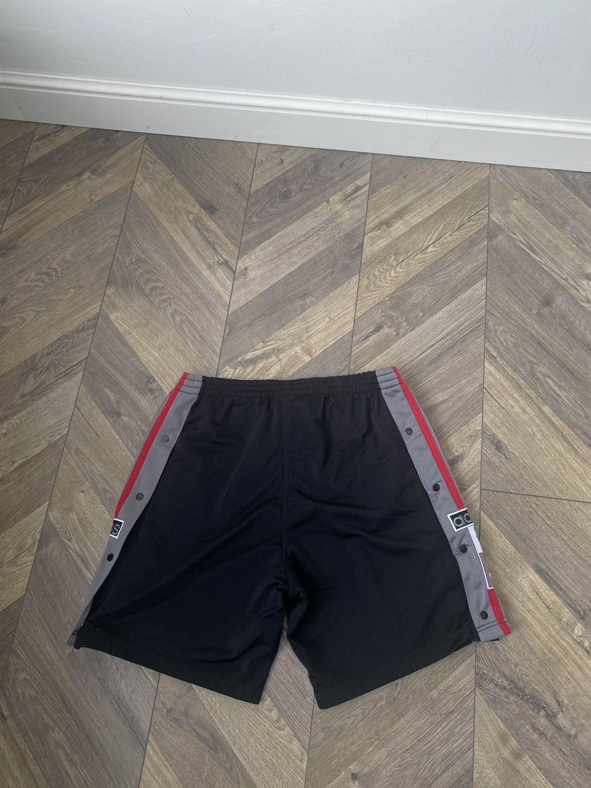 Adidas × Vintage Vintage Adidas 90s Adibreak Shorts Size US 34 / EU 50 - 8 Thumbnail