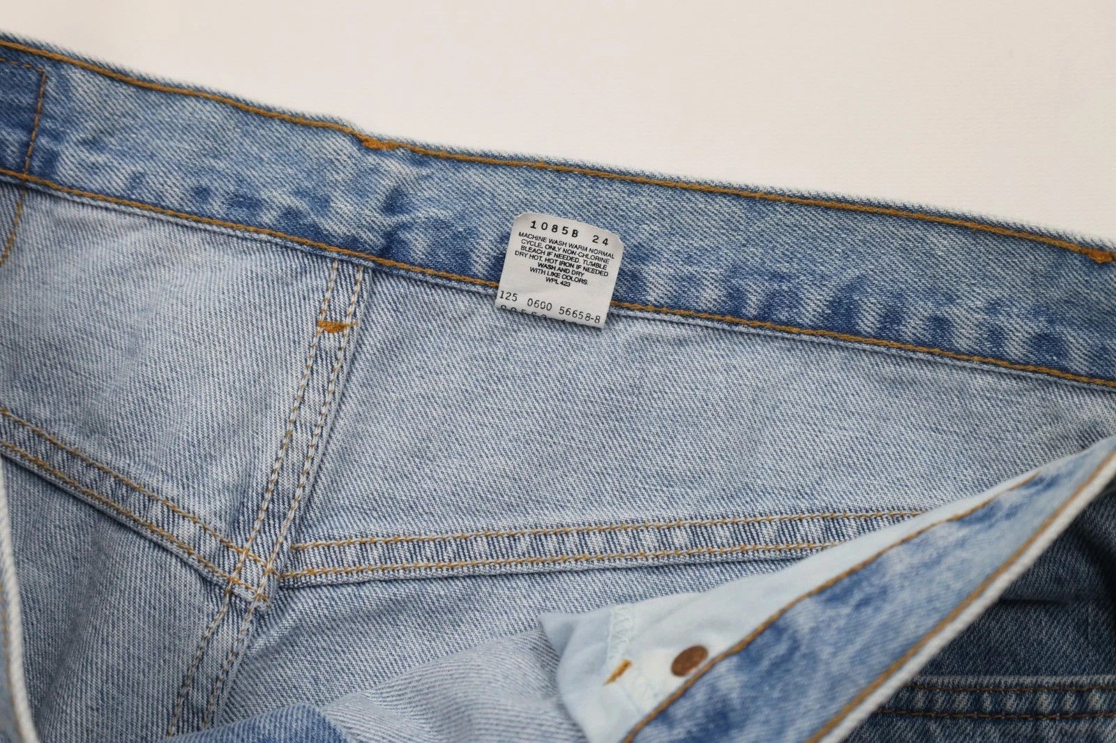 Levi's Deadstock Vintage Y2K 2000 Levis 550 Relaxed Fit Jeans Size US 40 / EU 56 - 10 Thumbnail