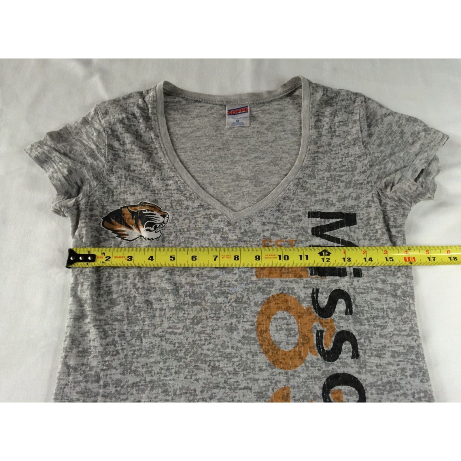 Soffe VINTAGE Missouri MU Tigers 1839 V Neck Women's T Shirt Sz M Lightweight Slub - Soffe Gray Graphic Tee Mens Womens Girls? Size M / US 6-8 / IT 42-44 - 4 Thumbnail