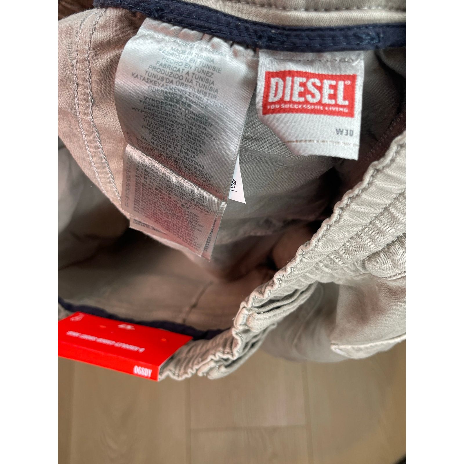Diesel Diesel D-Krooley Cargo Short Jogg – NWT Size: 30 Size US 30 / EU 46 - 5 Thumbnail