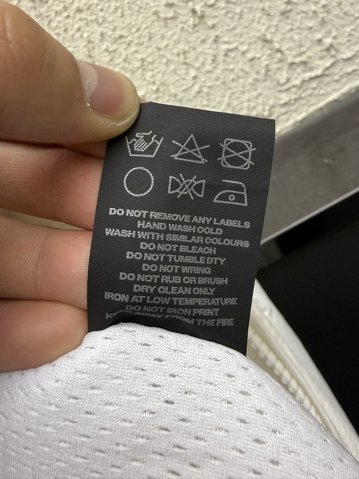 PROJECT G/R PROTOCOL INDEX EXAGGERATED SHOULDER AIR JACKET-WHITE Size US M / EU 48-50 / 2 - 11 Thumbnail