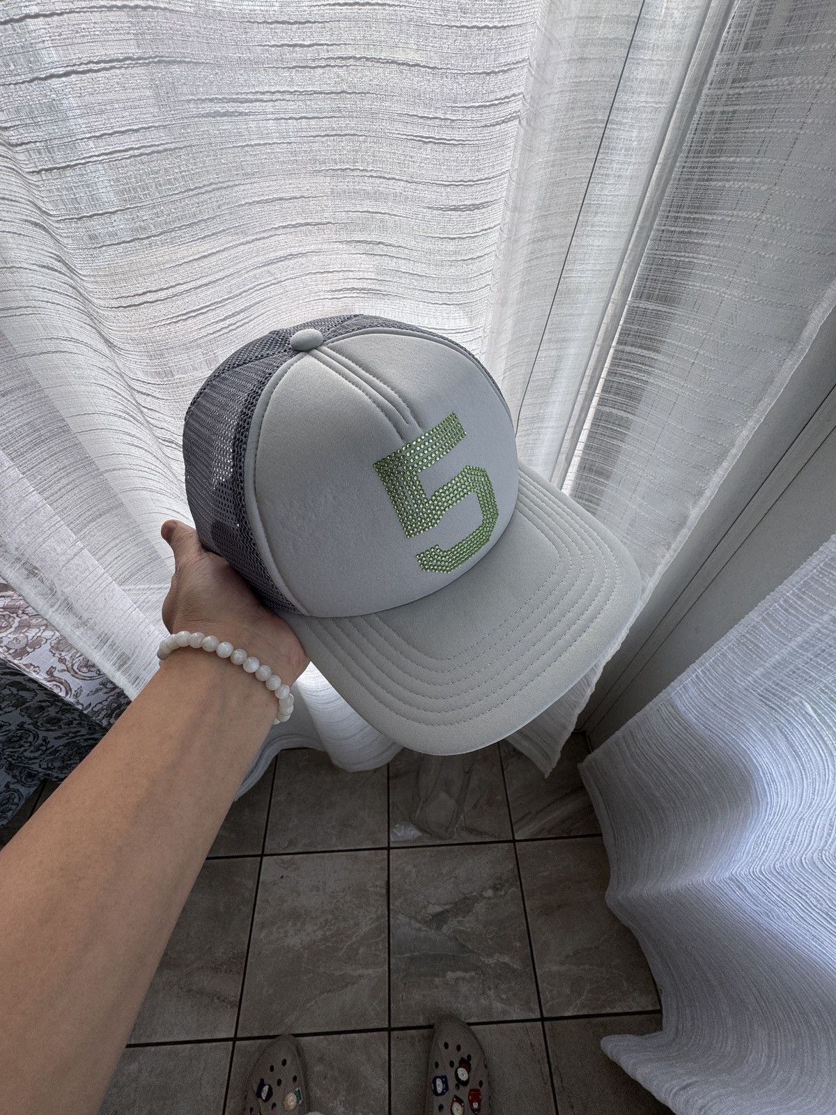 Sp5der YOUNG THUG x SP5DER RHINESTONE TRUCKER HAT Size ONE SIZE - 1 Thumbnail