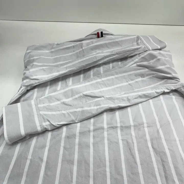 Thom Browne Thom Browne SS22 Striped Long Sleeve Shirt -2507 Size US S / EU 44-46 / 1 - 9 Thumbnail