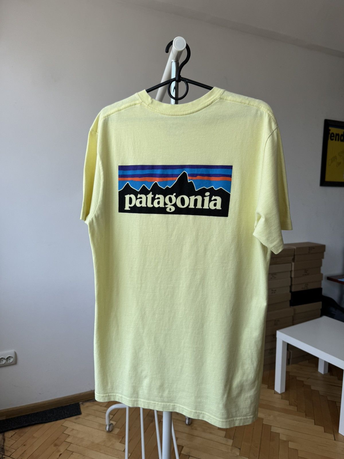 Patagonia × Vintage Vintage Patagonia Yellow T-shirt Size US M / EU 48-50 / 2 - 1 Thumbnail