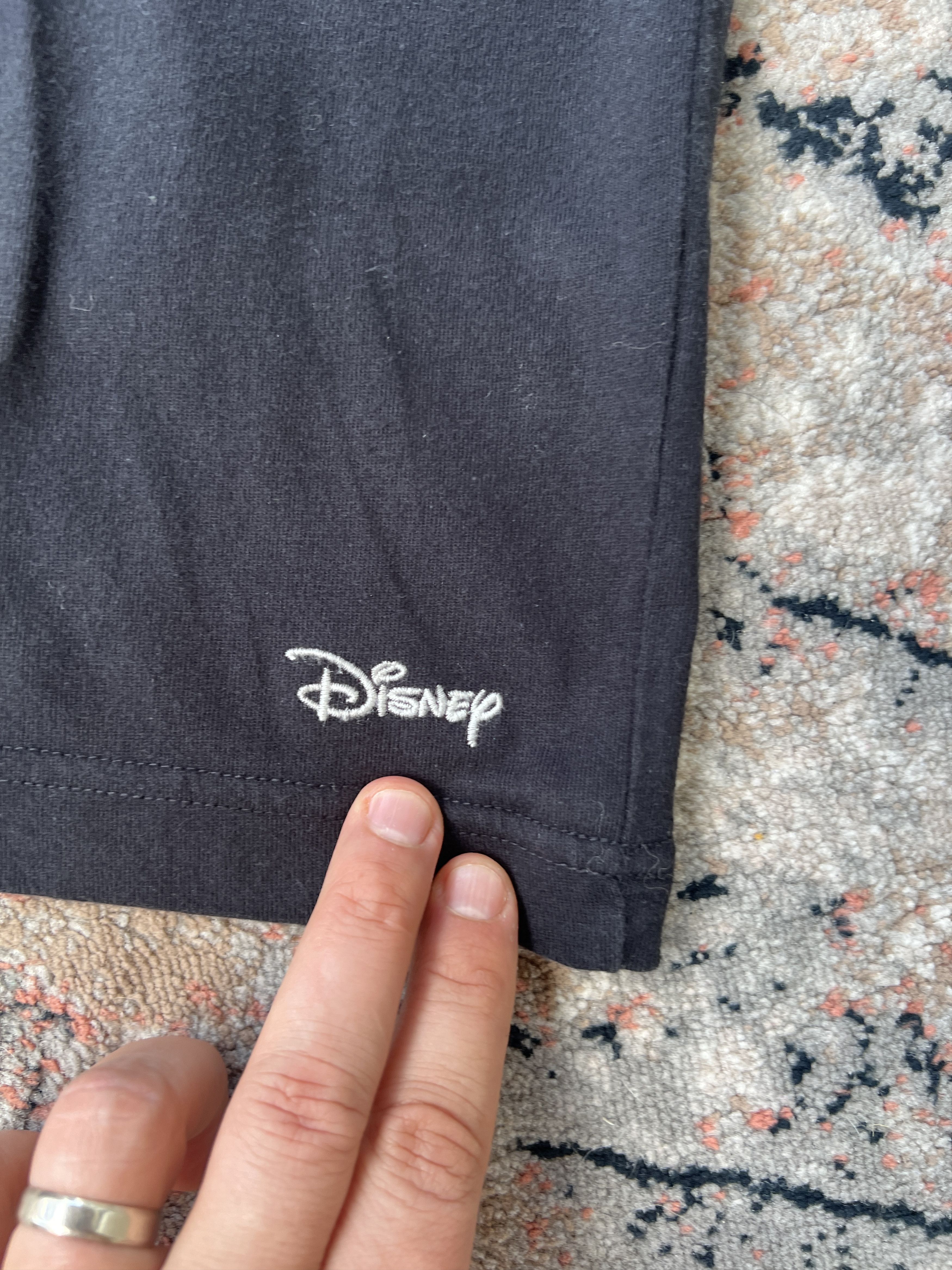 Disney Uniqlo Disney Tee Size US S / EU 44-46 / 1 - 2 Thumbnail