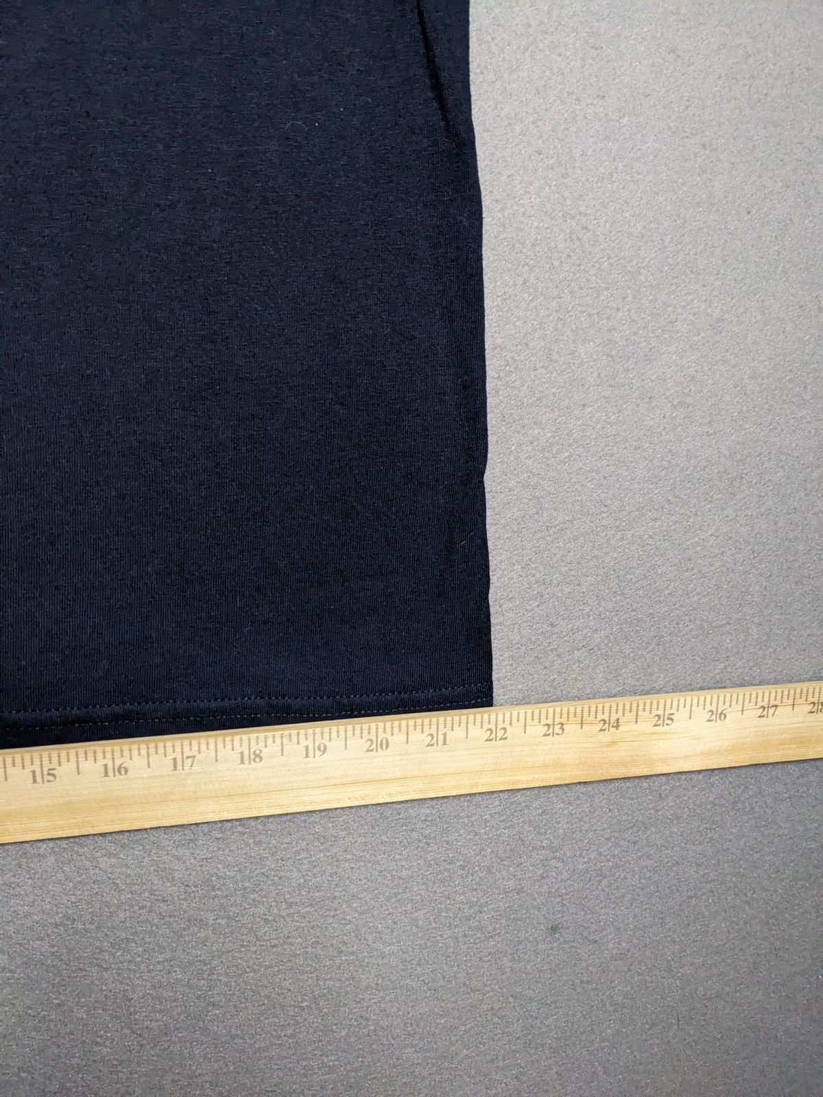 Band Tees Vintage Elvis Presley T-shirt Large Black Graphic Tee Y2K Size US L / EU 52-54 / 3 - 7 Thumbnail