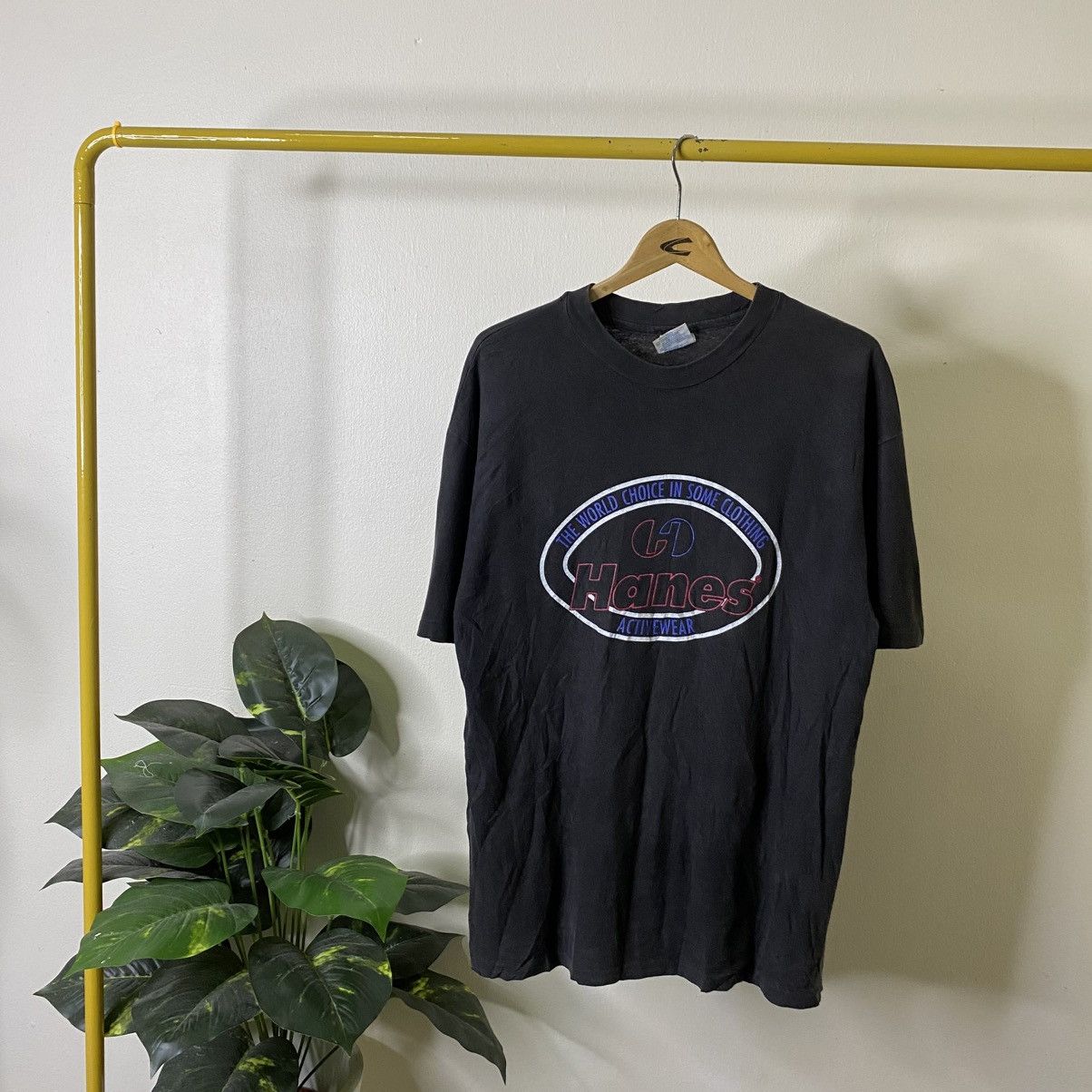 Hanes Vintage 1990s Hanes Big Logo T Shirt Size US L / EU 52-54 / 3 - 1 Thumbnail