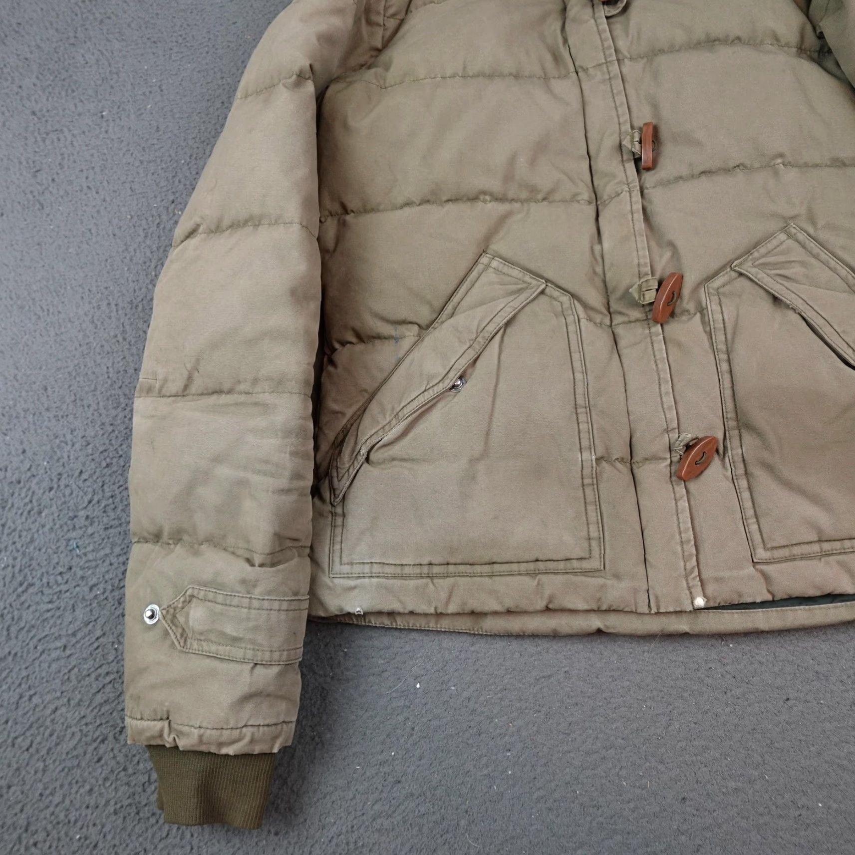 Patagonia Patagonia Jacket Womens Small Tan Puffer Insulated Toggle Down Winter Coat Size S / US 4 / IT 40 - 3 Thumbnail