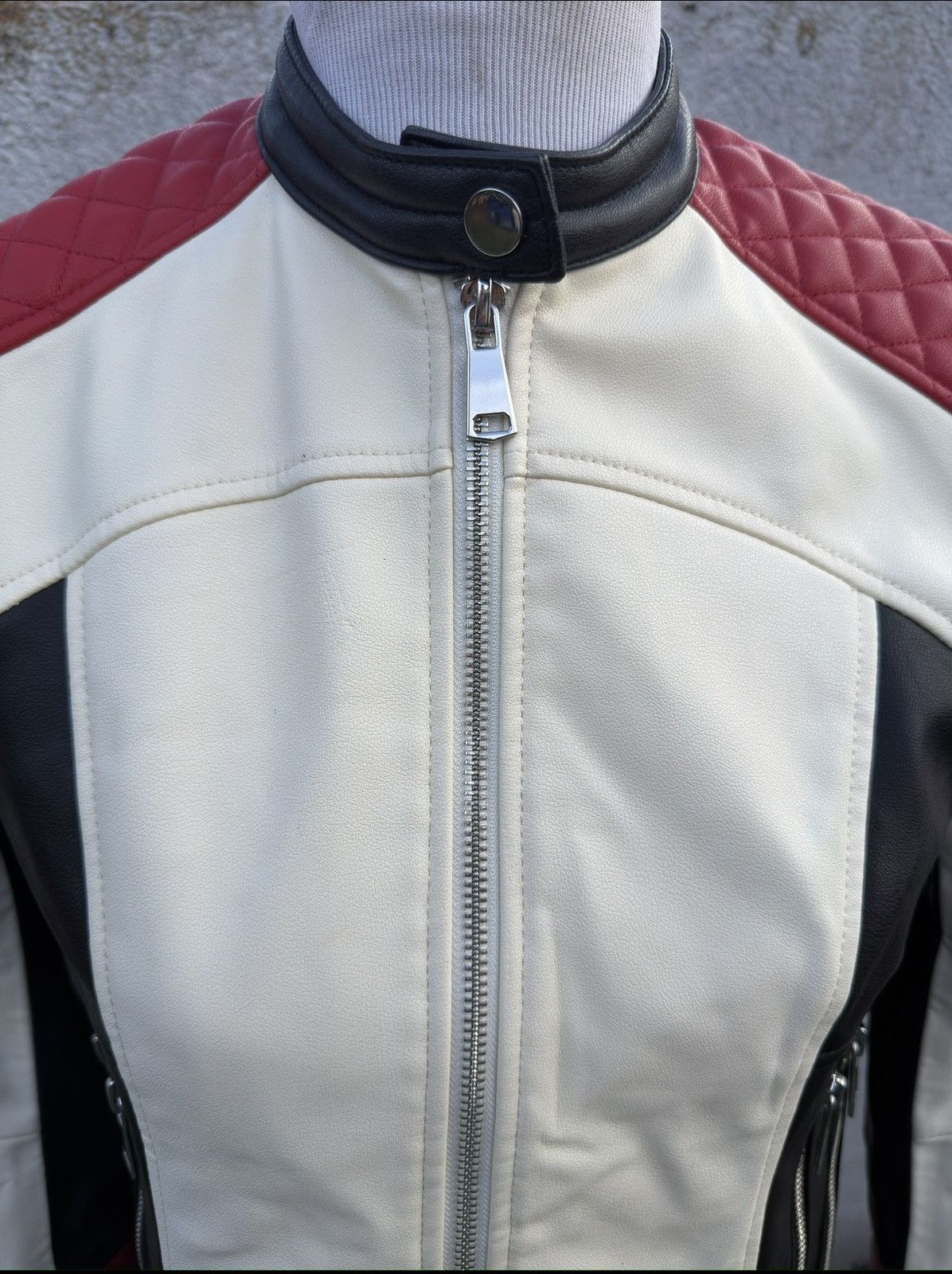 Zara Zara Faux Leather Red Black Cream Biker Jacket Women’s S Size S / US 4 / IT 40 - 3 Thumbnail