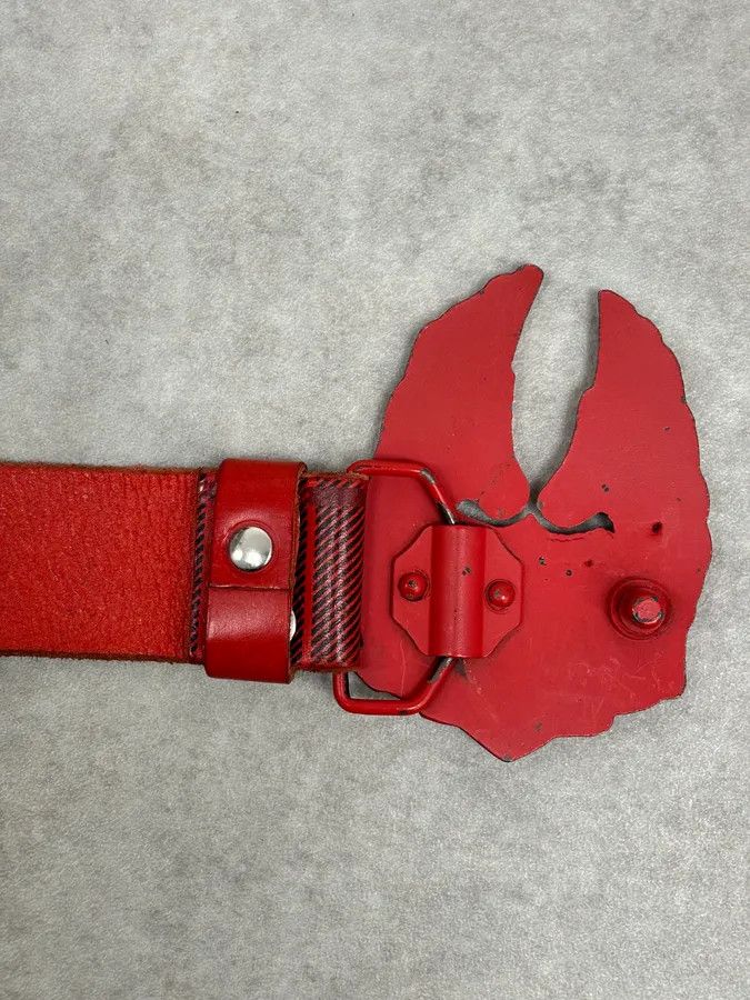 Alexander McQueen Alexander McQueen Winged Logo Buckle Red Leather Belt Size ONE SIZE - 6 Thumbnail