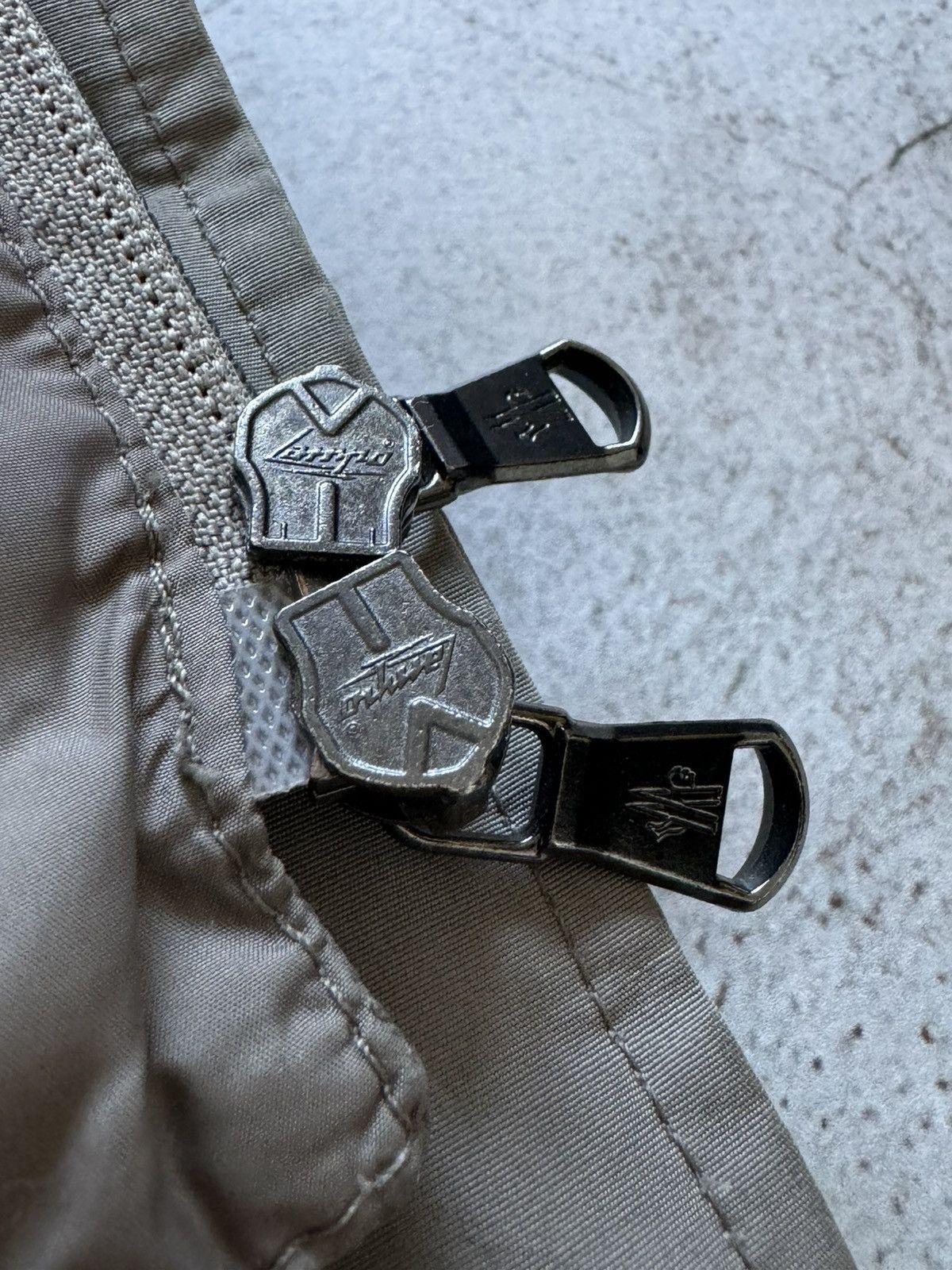 Moncler Moncler Grimbert Giubbotto Size US S / EU 44-46 / 1 - 16 Thumbnail