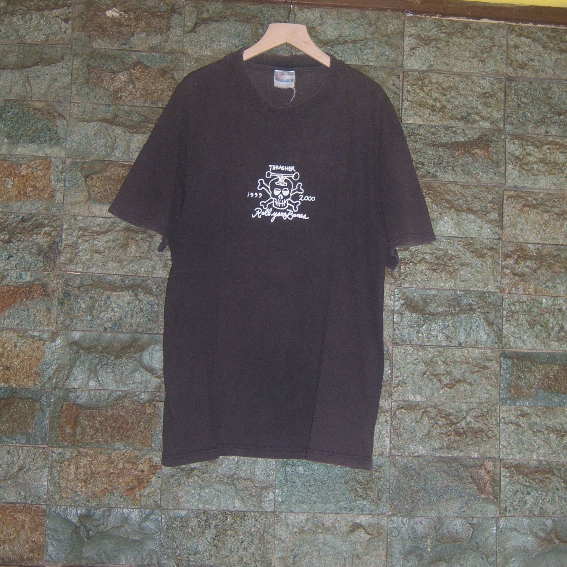 Hanes × Thrasher × Vintage 90s Thrasher Roll Your Bones 1999 - 2000 Size US L / EU 52-54 / 3 - 1 Thumbnail