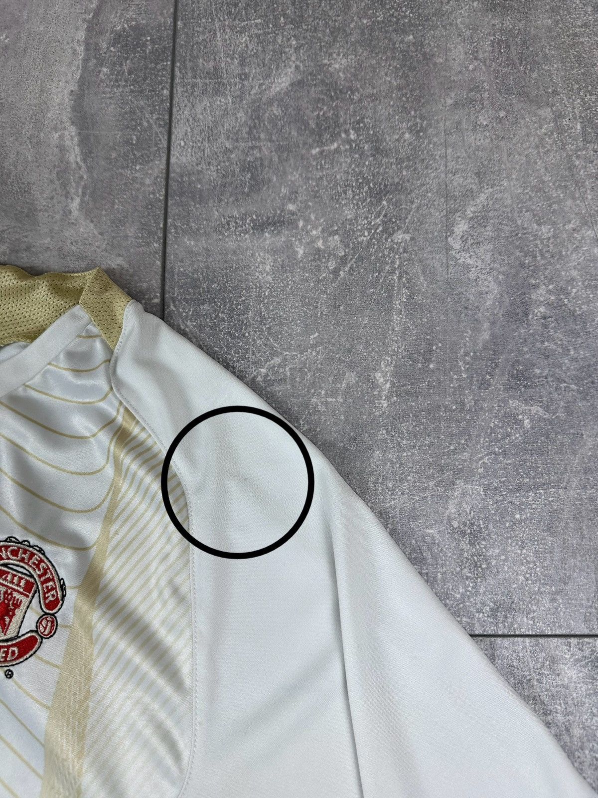 Nike Nike Manchester United 2007/08 Training Total 90 Jersey Size US L / EU 52-54 / 3 - 16 Thumbnail