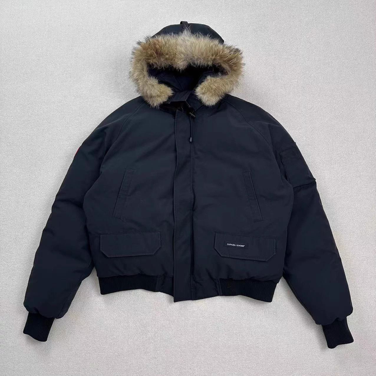 Canada Goose CANADA GOOSE Red Label Flight Down Fur Collar XXL Size XXL / US 16-18 / IT 52-54 - 1 Thumbnail