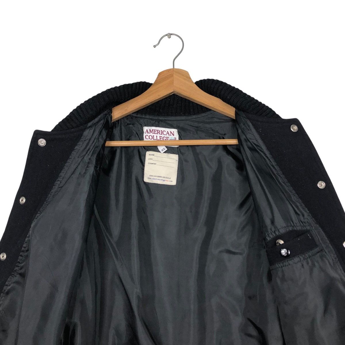 Japanese Brand 📌Iconic Black Vtg Varsity Leather Jacket American College Size US XS / EU 42 / 0 - 15 Thumbnail