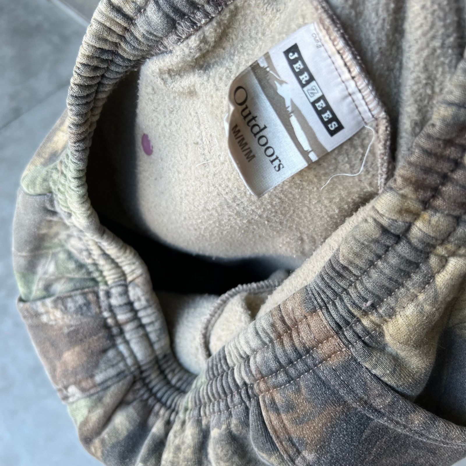 Jerzees Vintage Y2K jerzees Realtree camo cotton sweatpants Size US 29 - 4 Thumbnail
