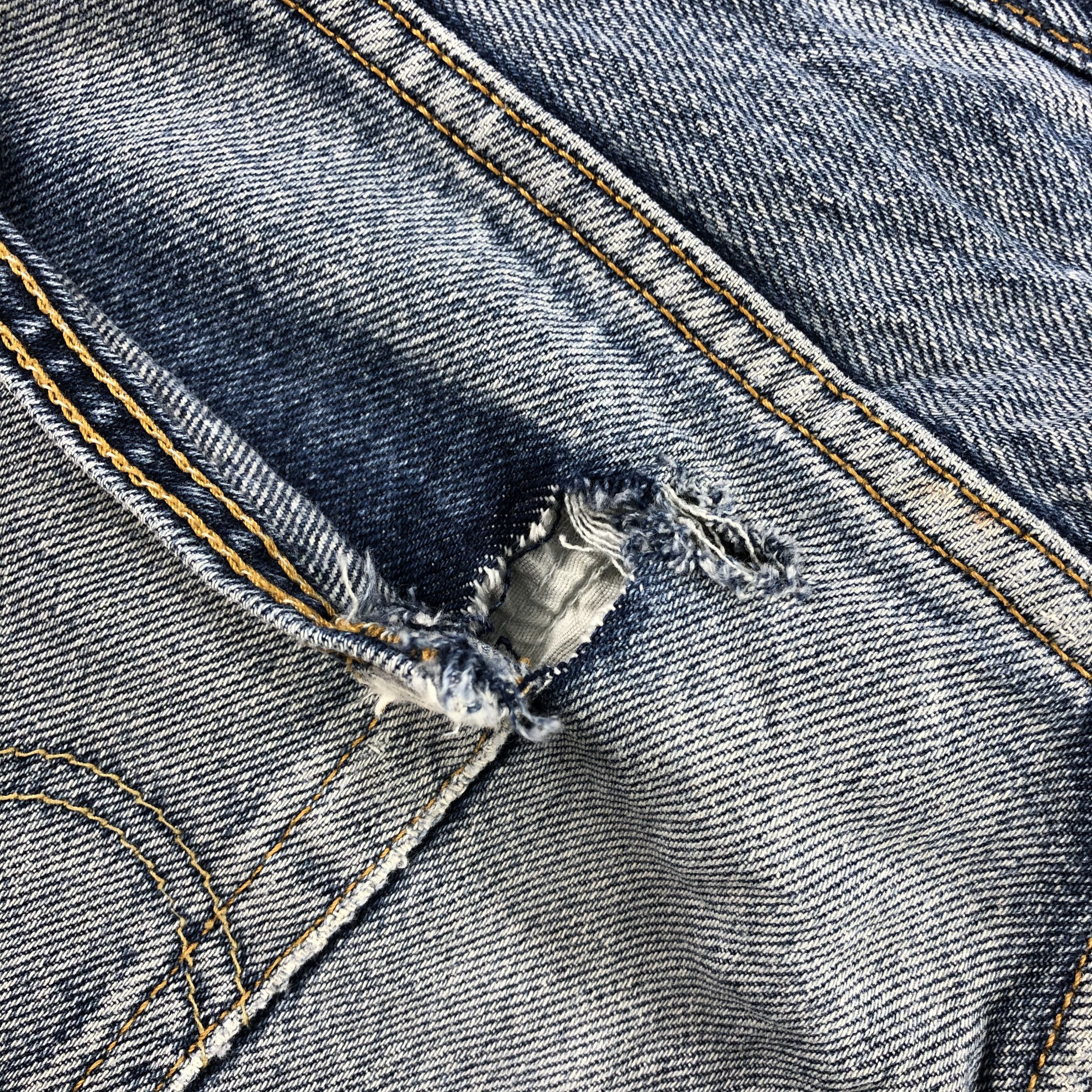 Levi's Vintage Blue Wash Levis 505 Jeans-J2275 Size US 35 - 8 Thumbnail