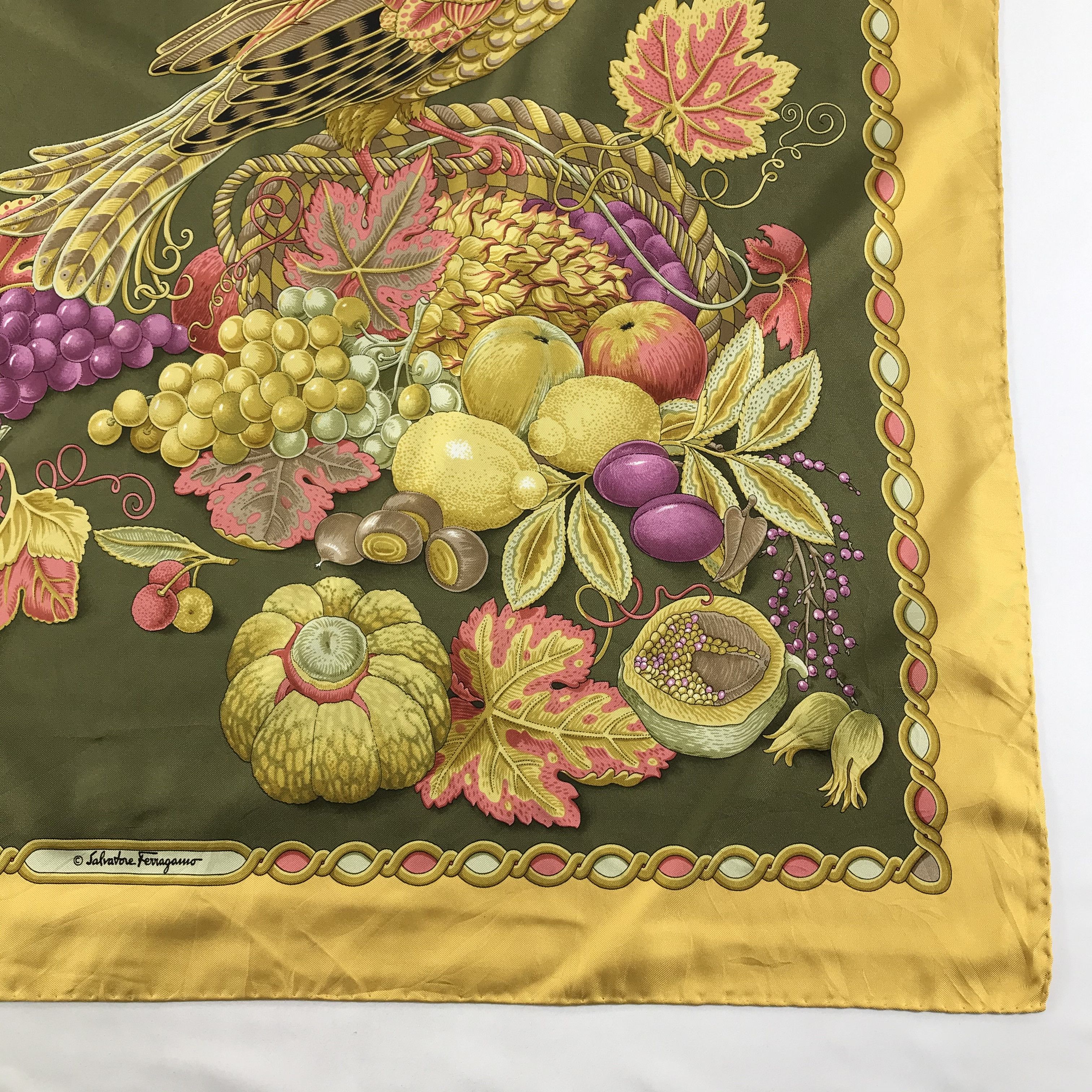 Vintage Vintage Salvatore Ferragamo Silk Scarf Size ONE SIZE - 4 Thumbnail