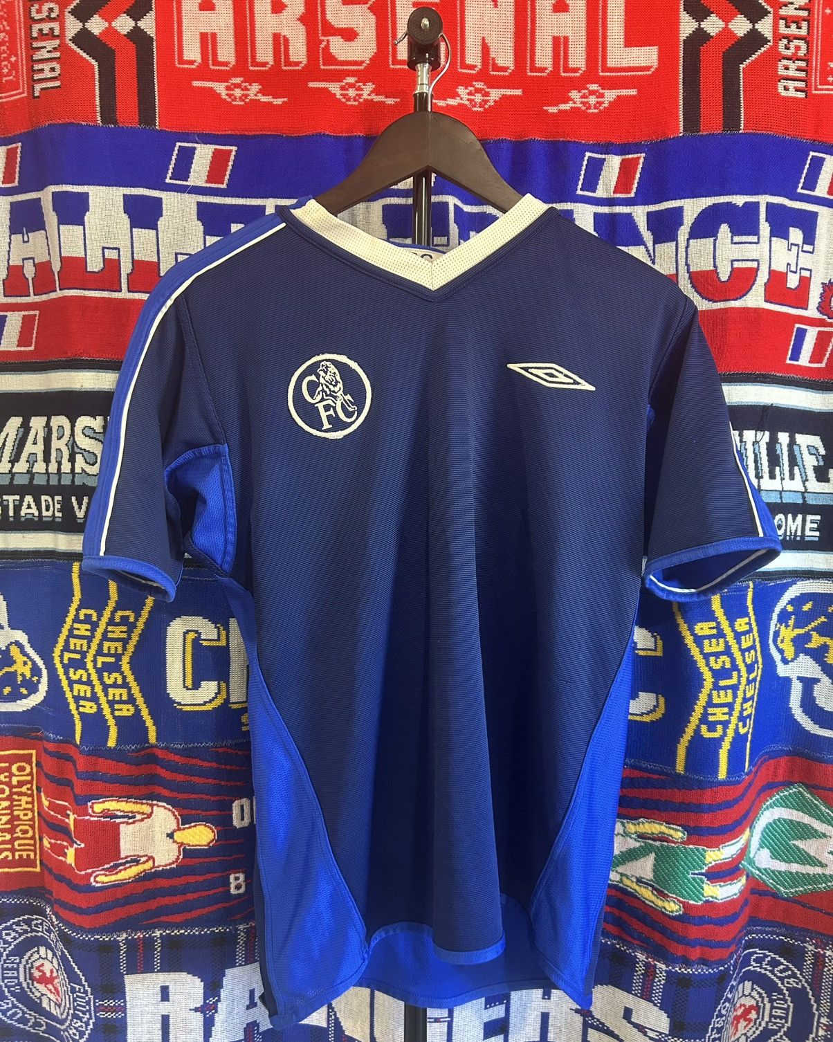 Umbro Chelsea 2004-2005 John Terry Size US M / EU 48-50 / 2 - 9 Thumbnail