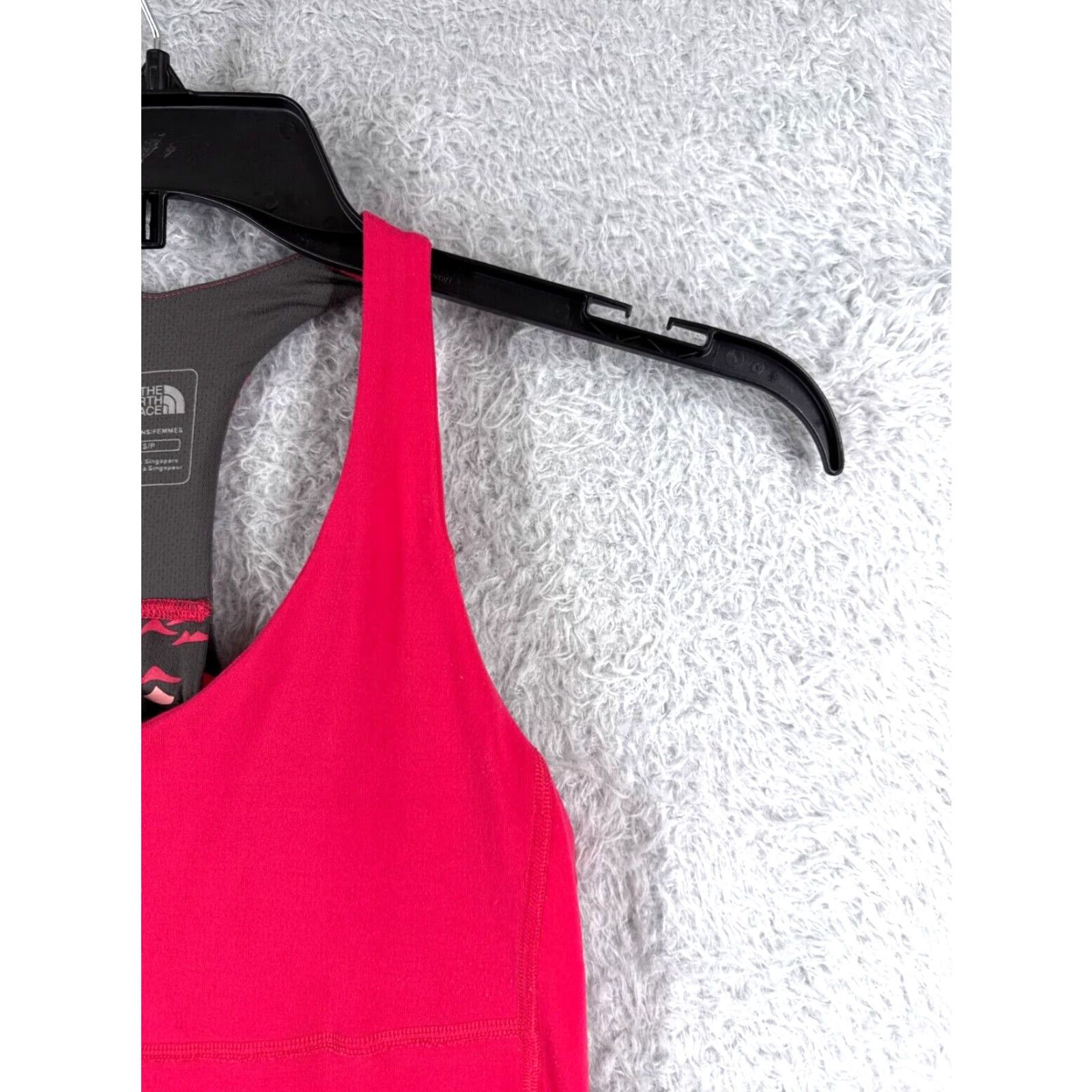The North Face The North Face Shirt Women Small Pink Tank Sleeveless Vaporwick Nylon Blend Gym Size S / US 4 / IT 40 - 2 Thumbnail