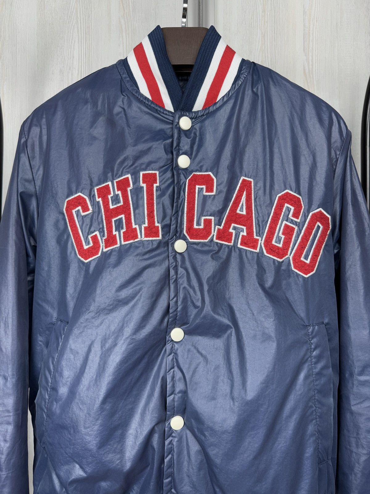 Vintage Chicago Bulls vintage nylon big logo bomber jacket Size US M / EU 48-50 / 2 - 3 Thumbnail