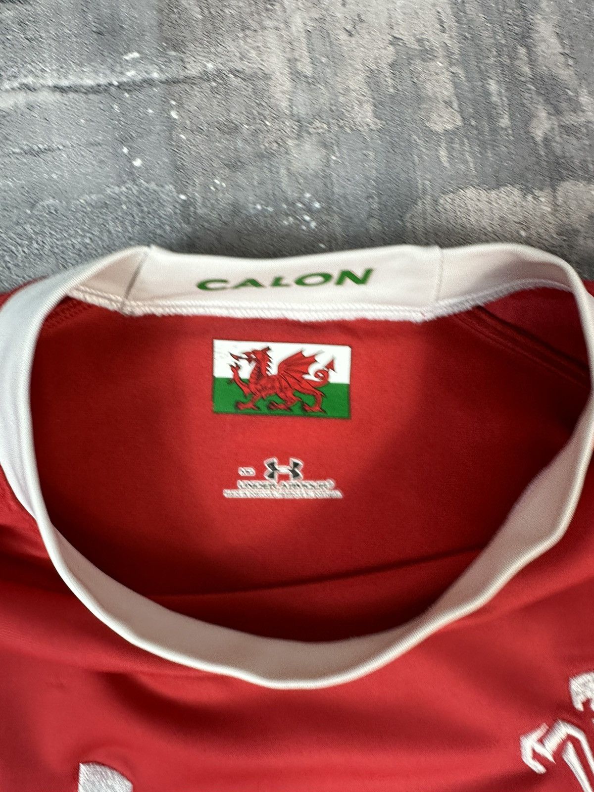 Other Wales Rugby Union Under Armour Jersey Size US M / EU 48-50 / 2 - 3 Thumbnail