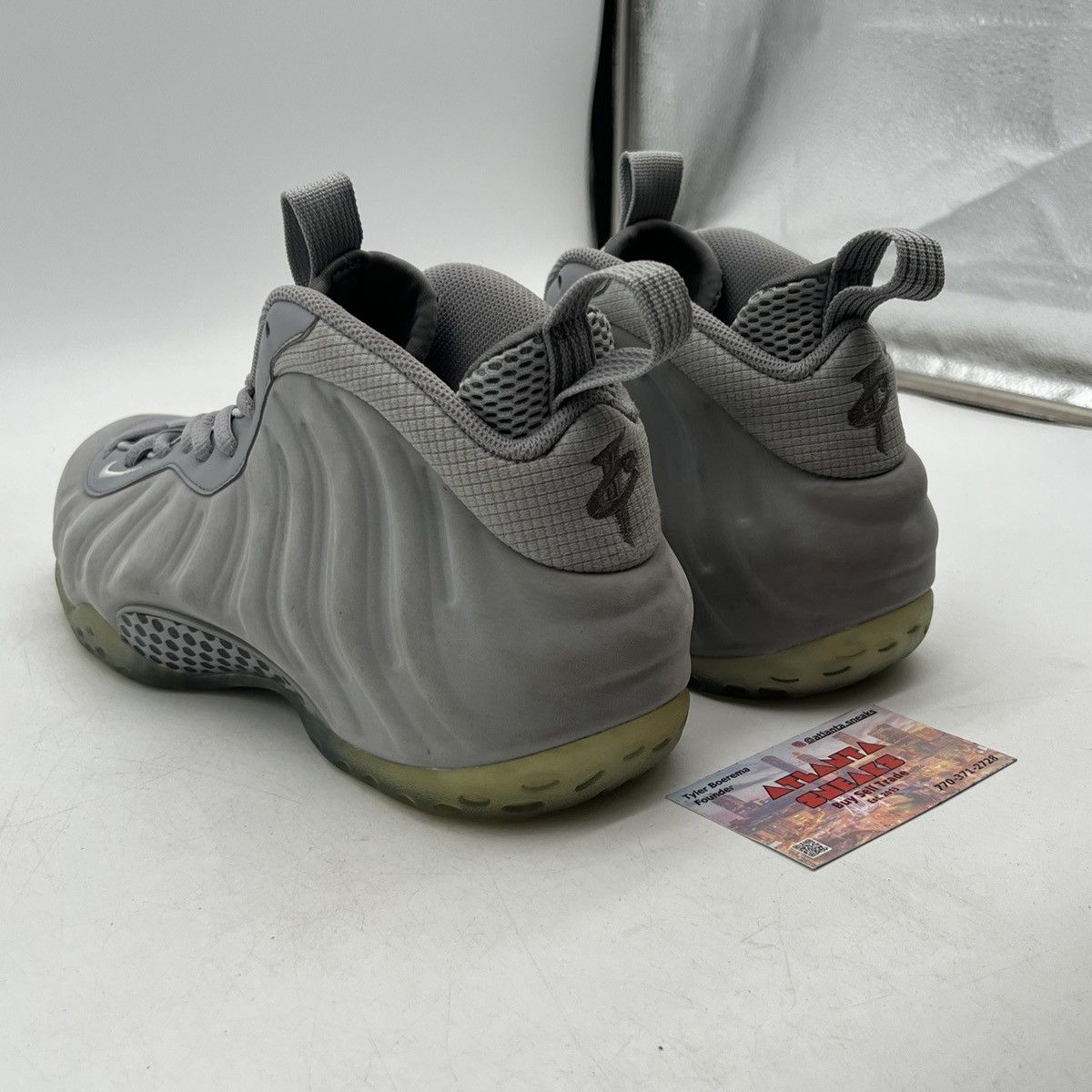 Nike Air Foamposite one wolf grey Size US 9.5 / EU 42-43 - 4 Thumbnail