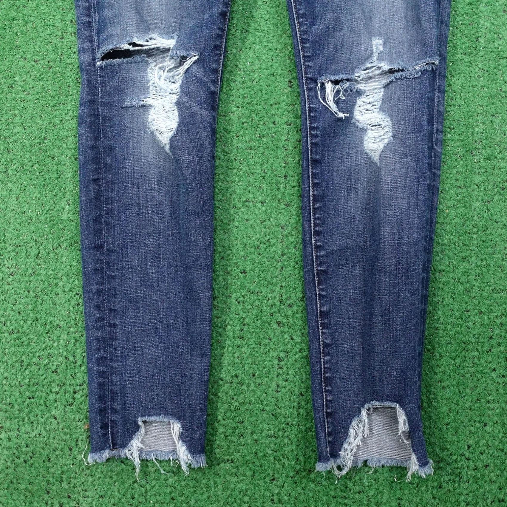 Madewell Madewell Jeans Womens 28 Blue 9" High Rise Skinny Distressed Stretch Raw Hem Size 28" / US 6 / IT 42 - 3 Thumbnail