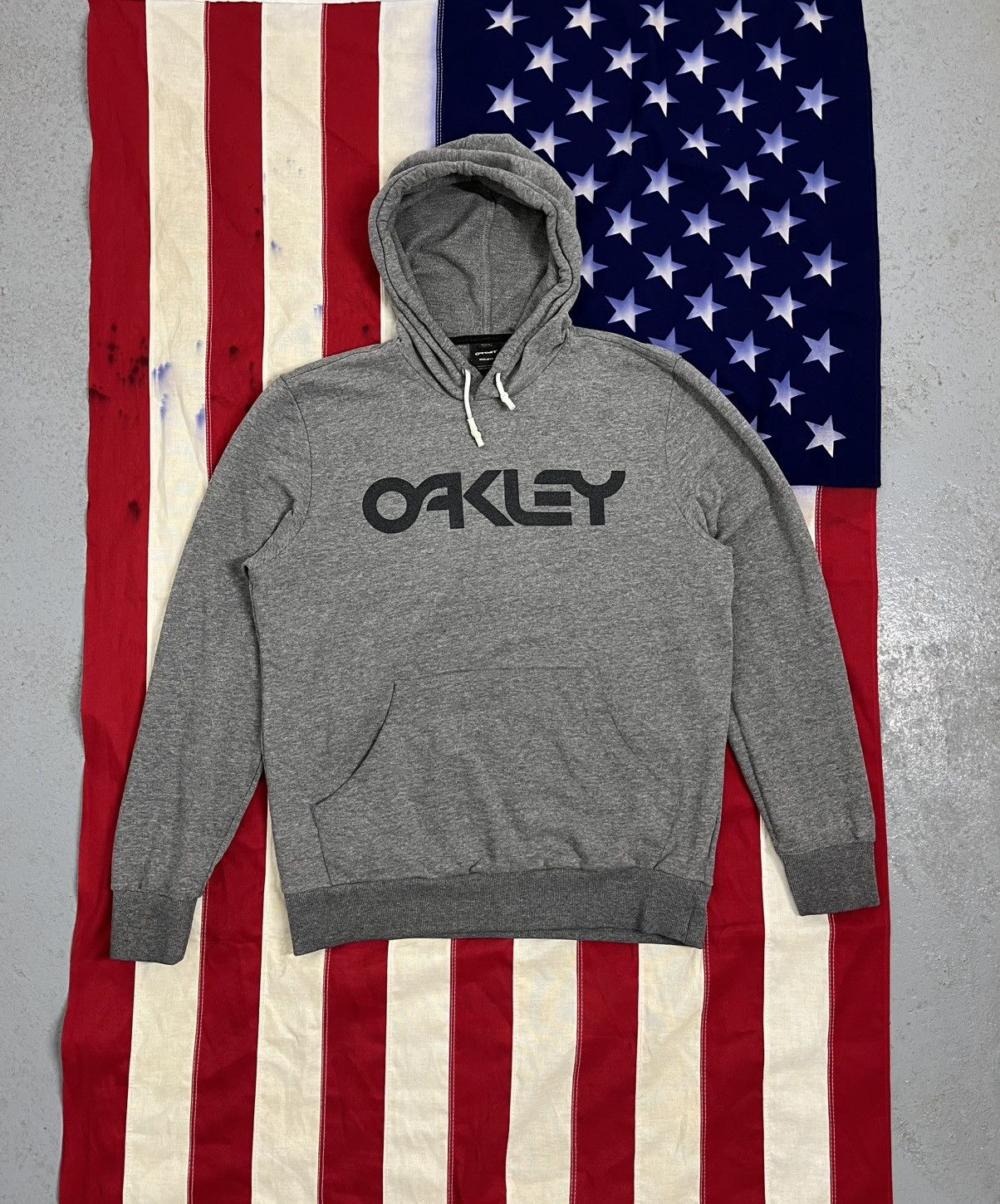 Oakley Oakley Gray Logo Hoodie Pullover Big logo Size US M / EU 48-50 / 2 - 1 Thumbnail