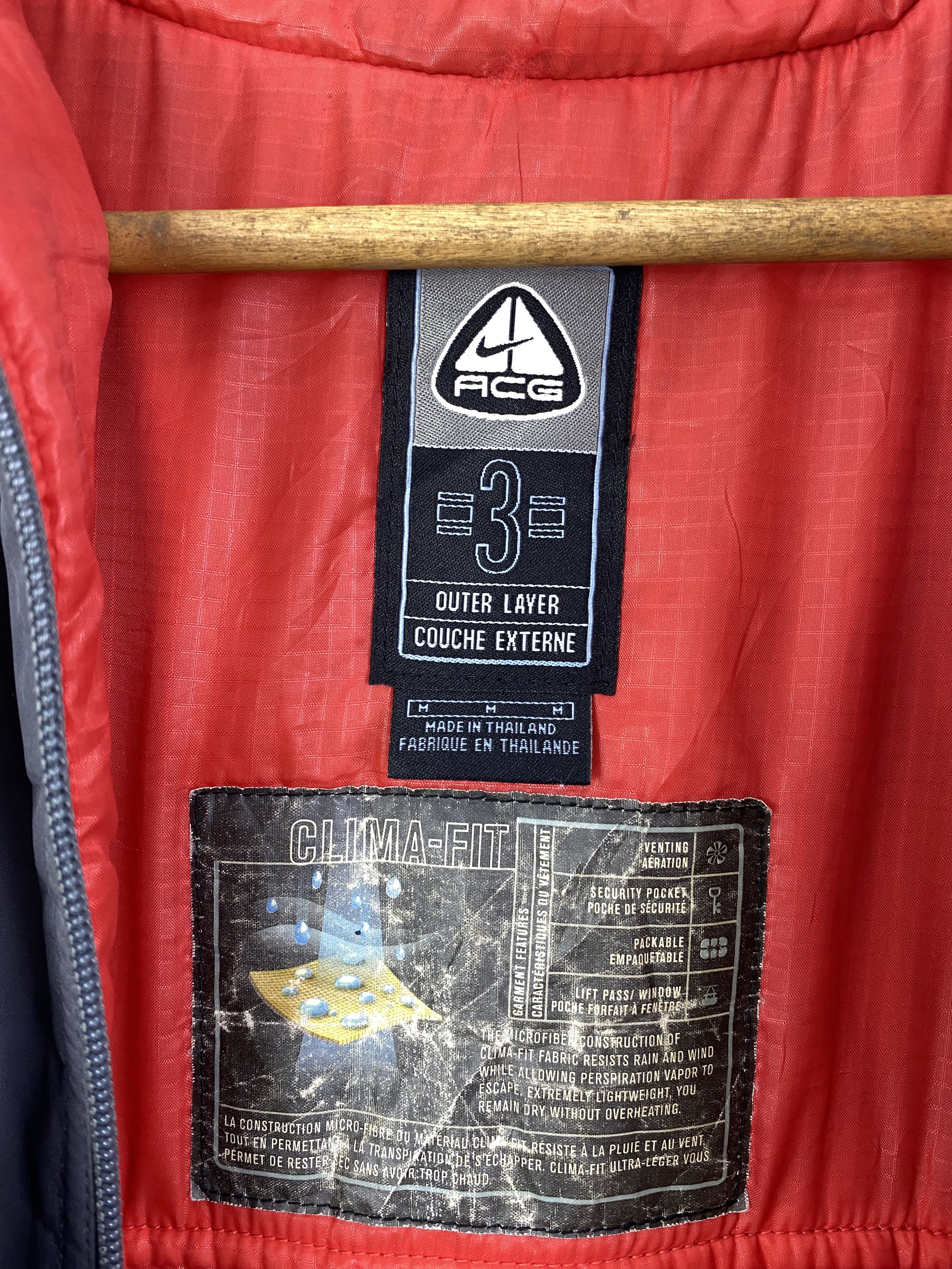 Nike ACG Vintage Nike ACG Zipper Up Light Jacket J0099 Size US L / EU 52-54 / 3 - 5 Thumbnail