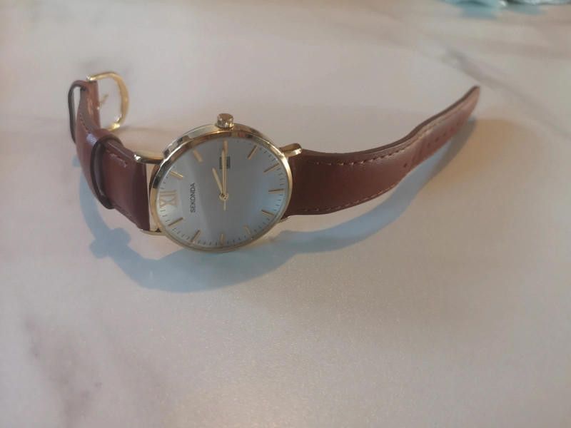 Designer Sekonda white dial brown leather strap watch Size ONE SIZE - 1 Thumbnail