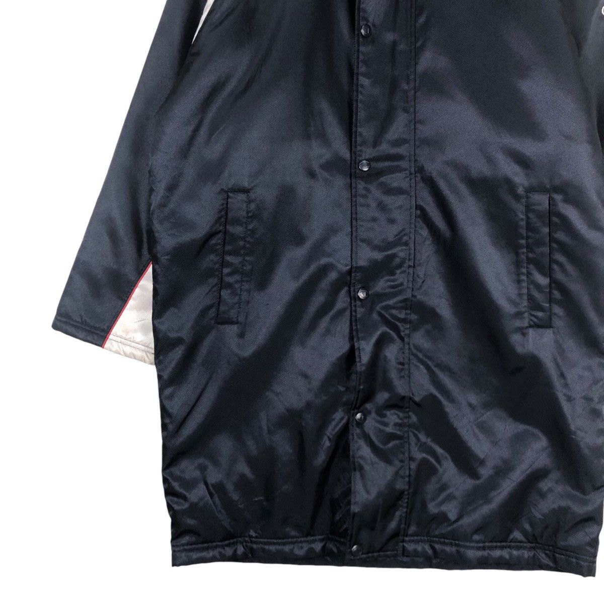 Champion × Japanese Brand × Vintage Vintage 90s Collection Champion Long Jacket Big Logo Size US L / EU 52-54 / 3 - 3 Thumbnail