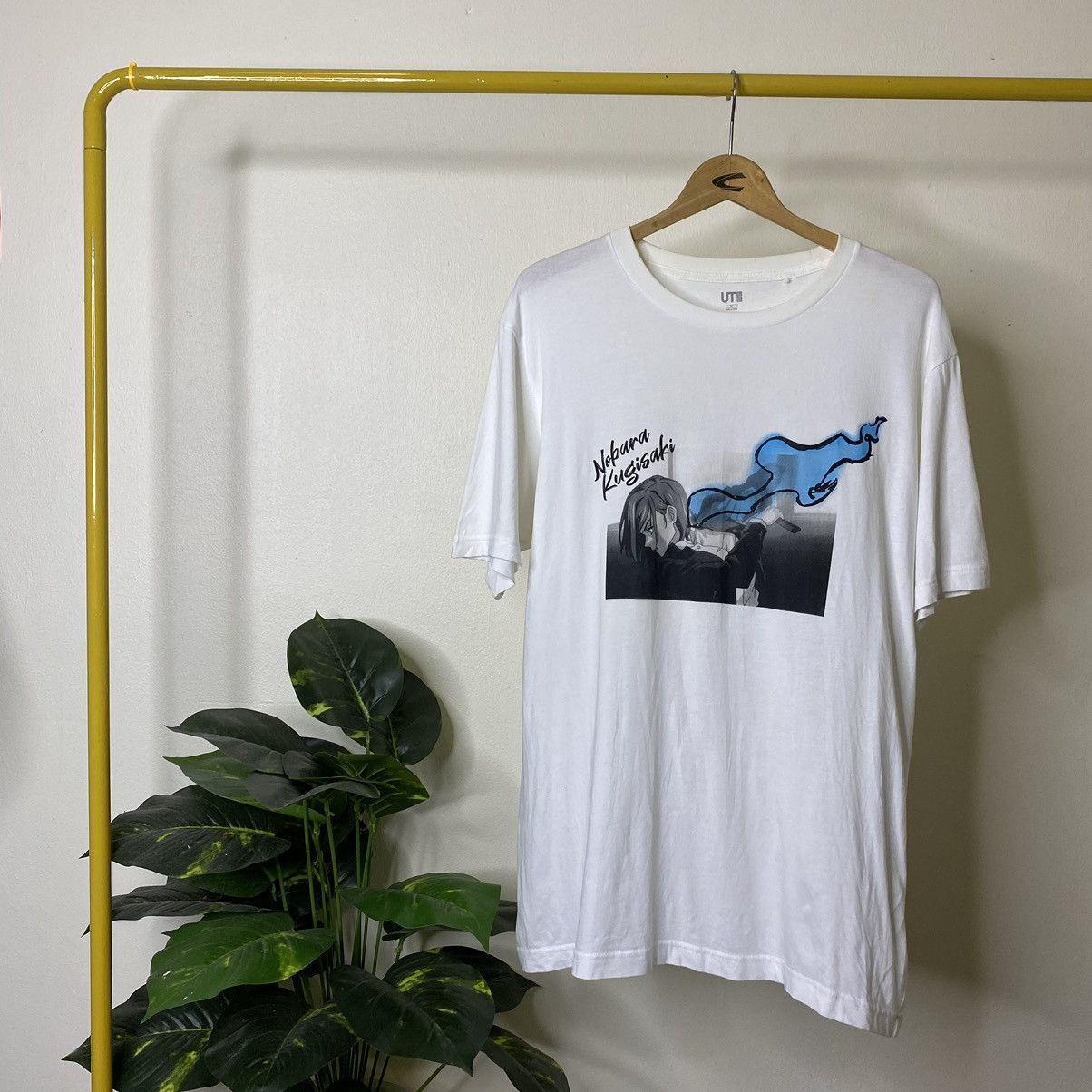 Anime × Cartoon Network × Uniqlo Uniqlo x Jujutsu Kaisen Nobara Kugisaki Anime T Shirt Size US L / EU 52-54 / 3 - 1 Thumbnail