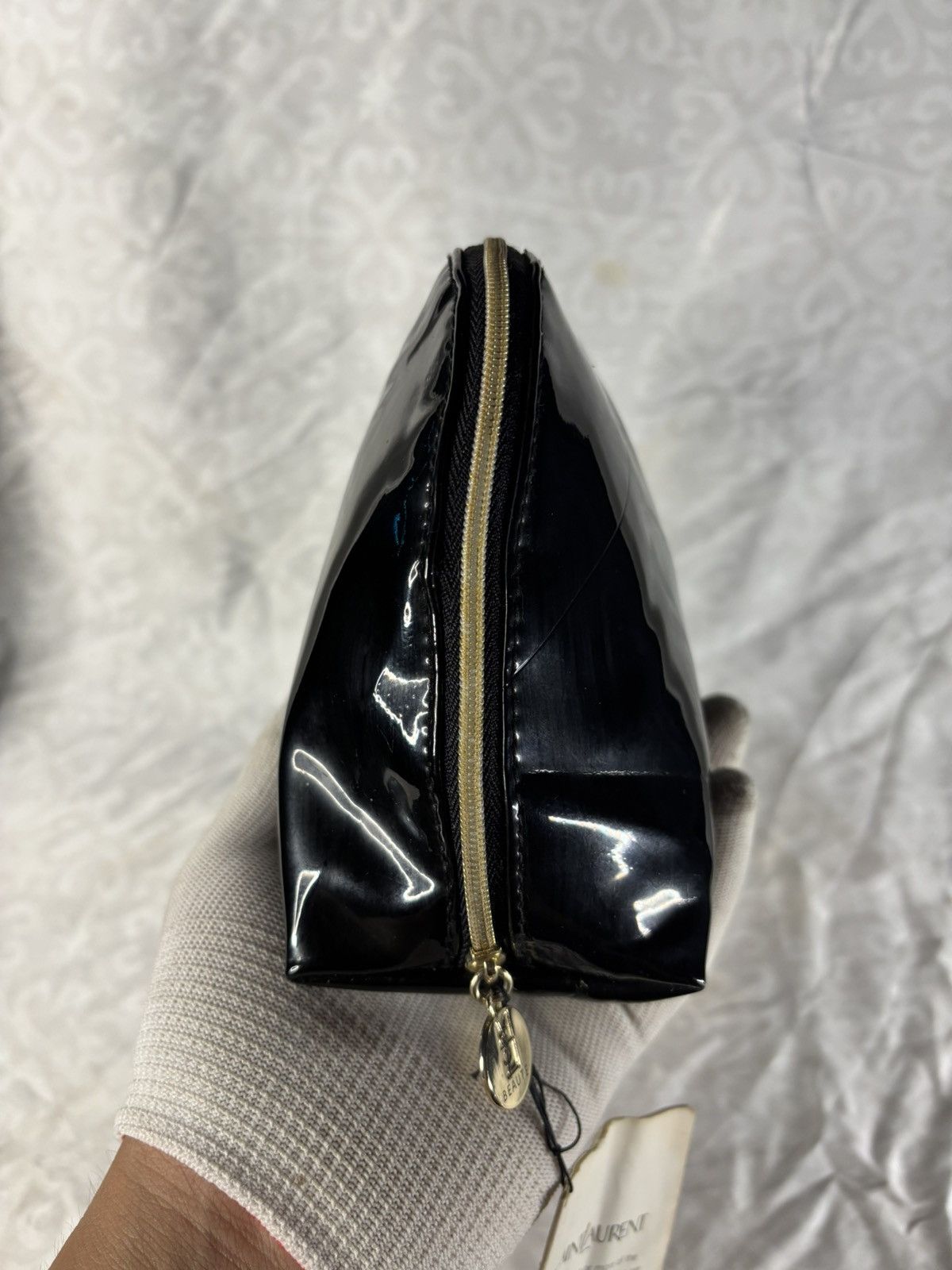 (used) YSL Pouch Bag Beauty
