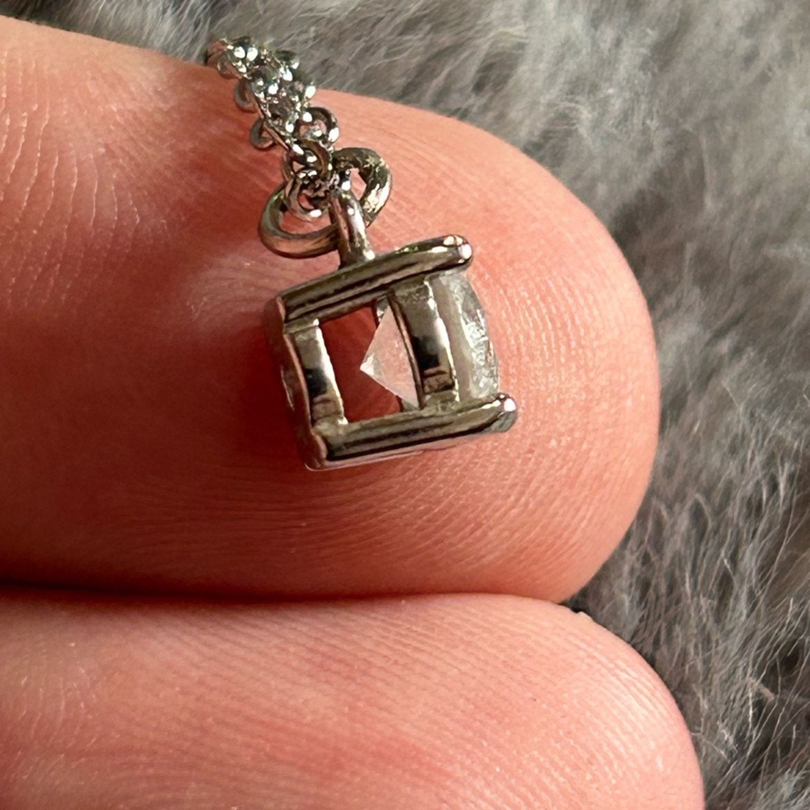 Jewelry Prong set open setting round cz pendant on chain necklace Size ONE SIZE - 7 Thumbnail