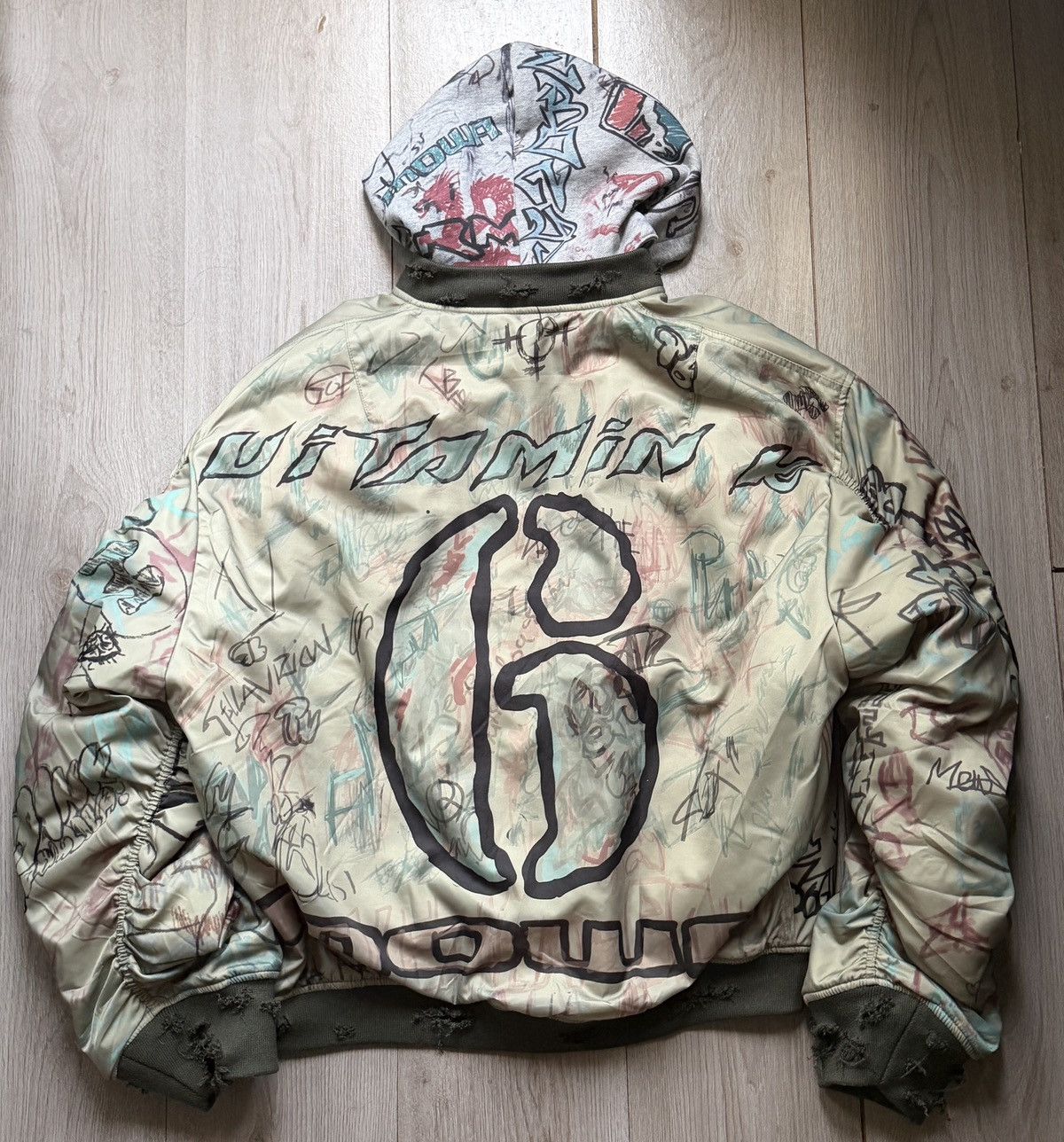 Mowalola Mowalola Graffiti Print Bomber Jacket Size US XL / EU 56 / 4 - 3 Thumbnail