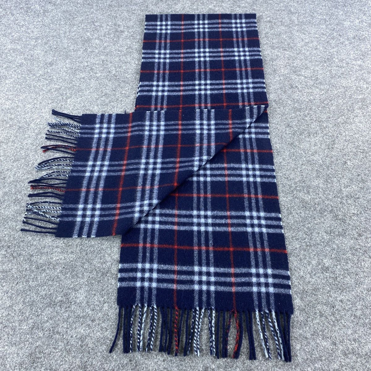 Burberry × Vintage Burberry Scarf # Muffler # Neckwear # D656 Size ONE SIZE - 4 Thumbnail