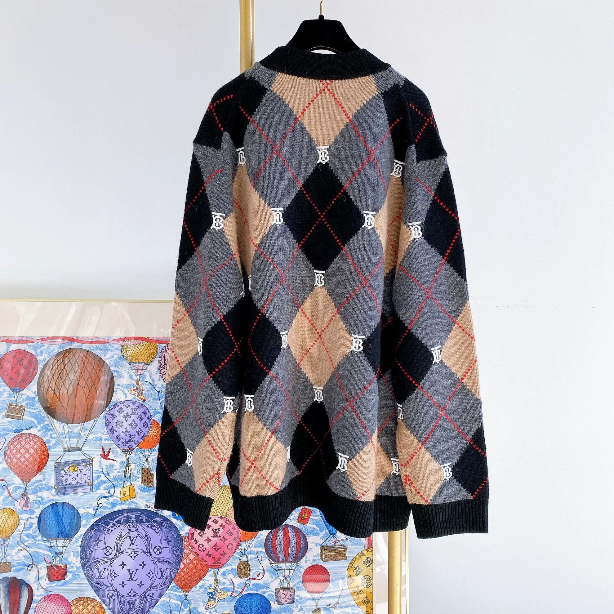 Burberry Burberry color blocked check wool cardigan XL Size XL / US 12-14 / IT 48-50 - 2 Thumbnail