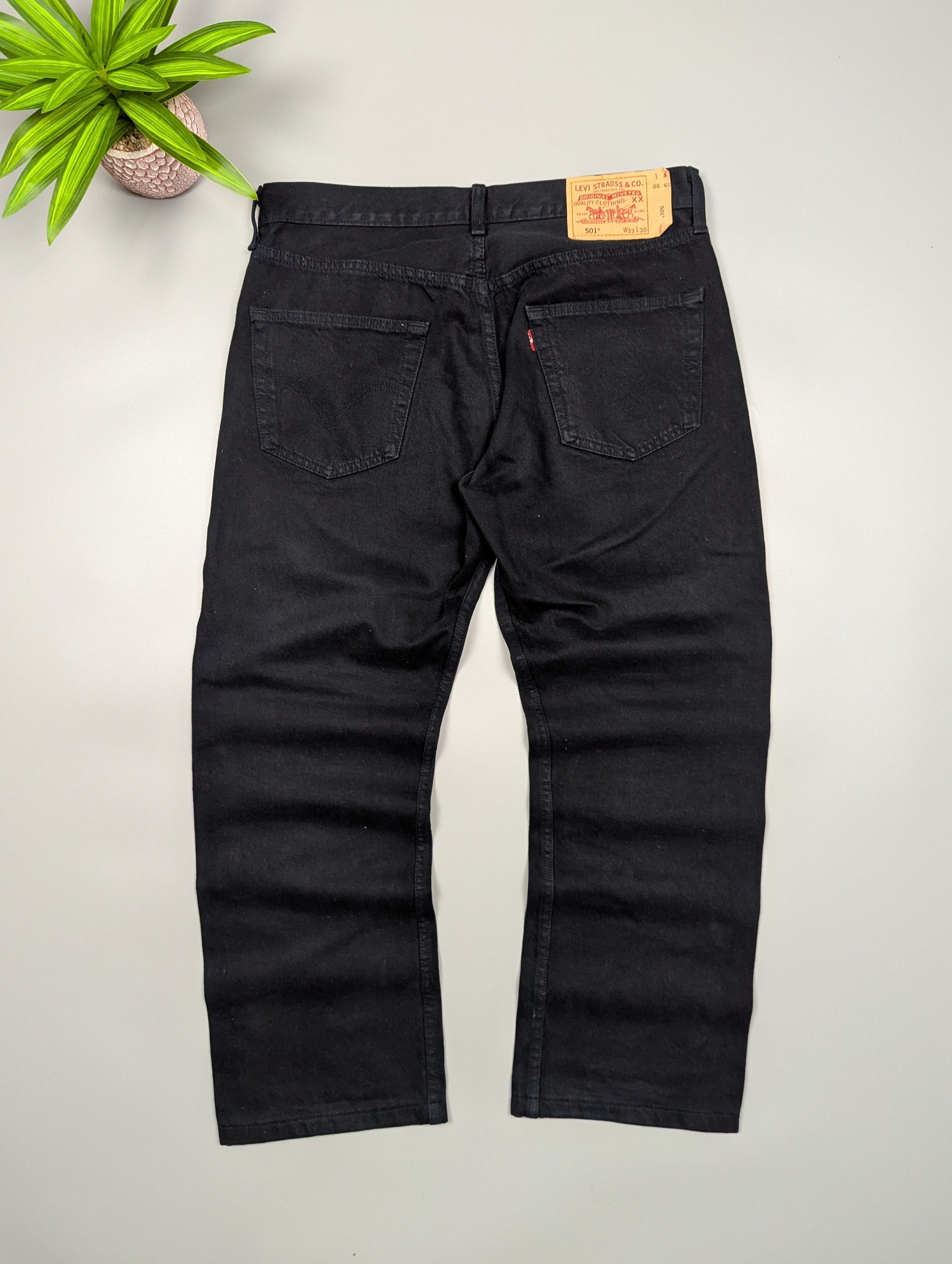 Levi's Levi's 501 Vintage Men's Black Straight Loose Fit Jeans Size US 33 - 8 Thumbnail