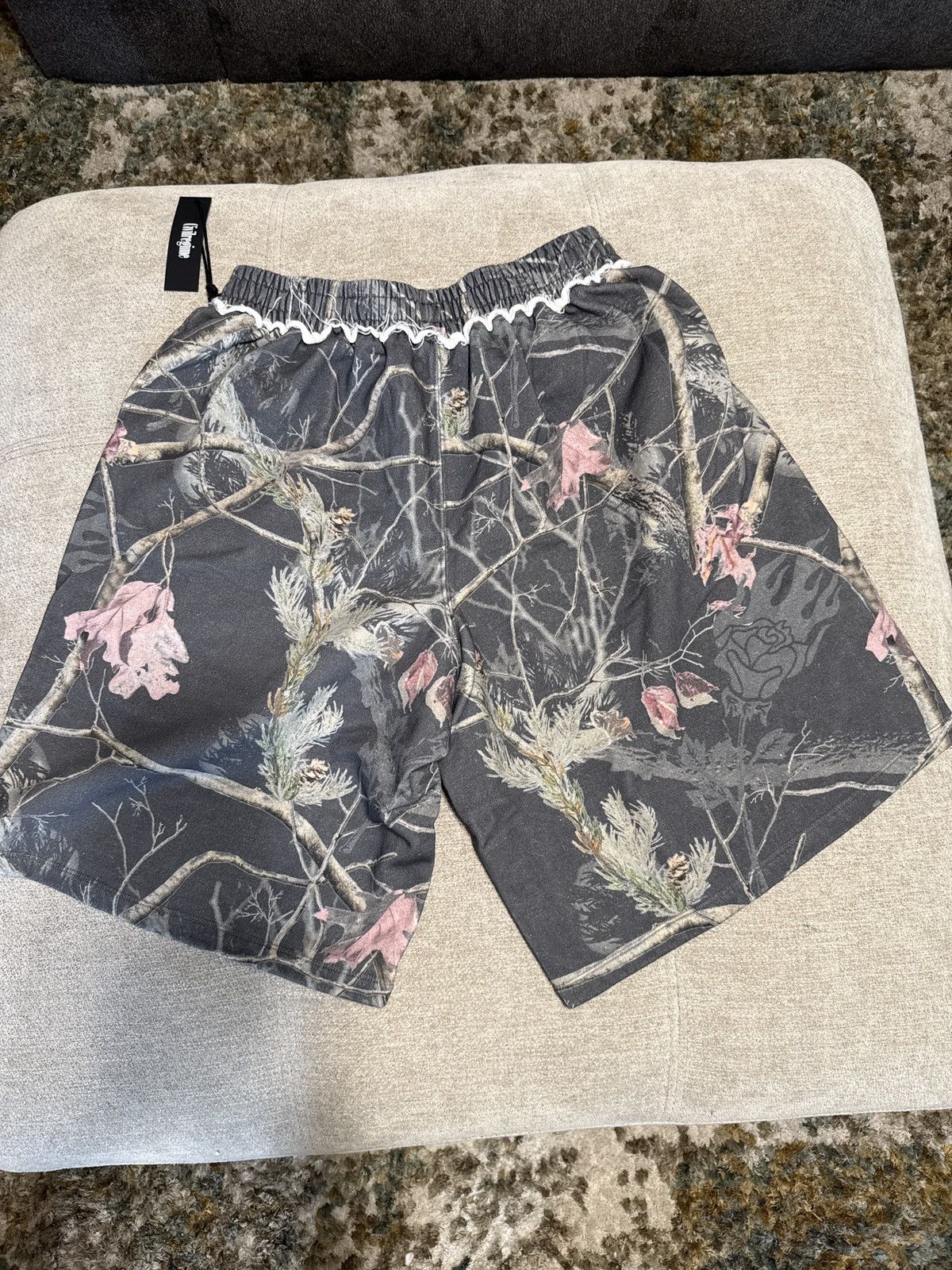 Civil Regime 🌹 NWT CIVIL REGIME "ROSES FROM CONCRETE" STUDDED CAMO SHORT Size US 34 / EU 50 - 3 Thumbnail
