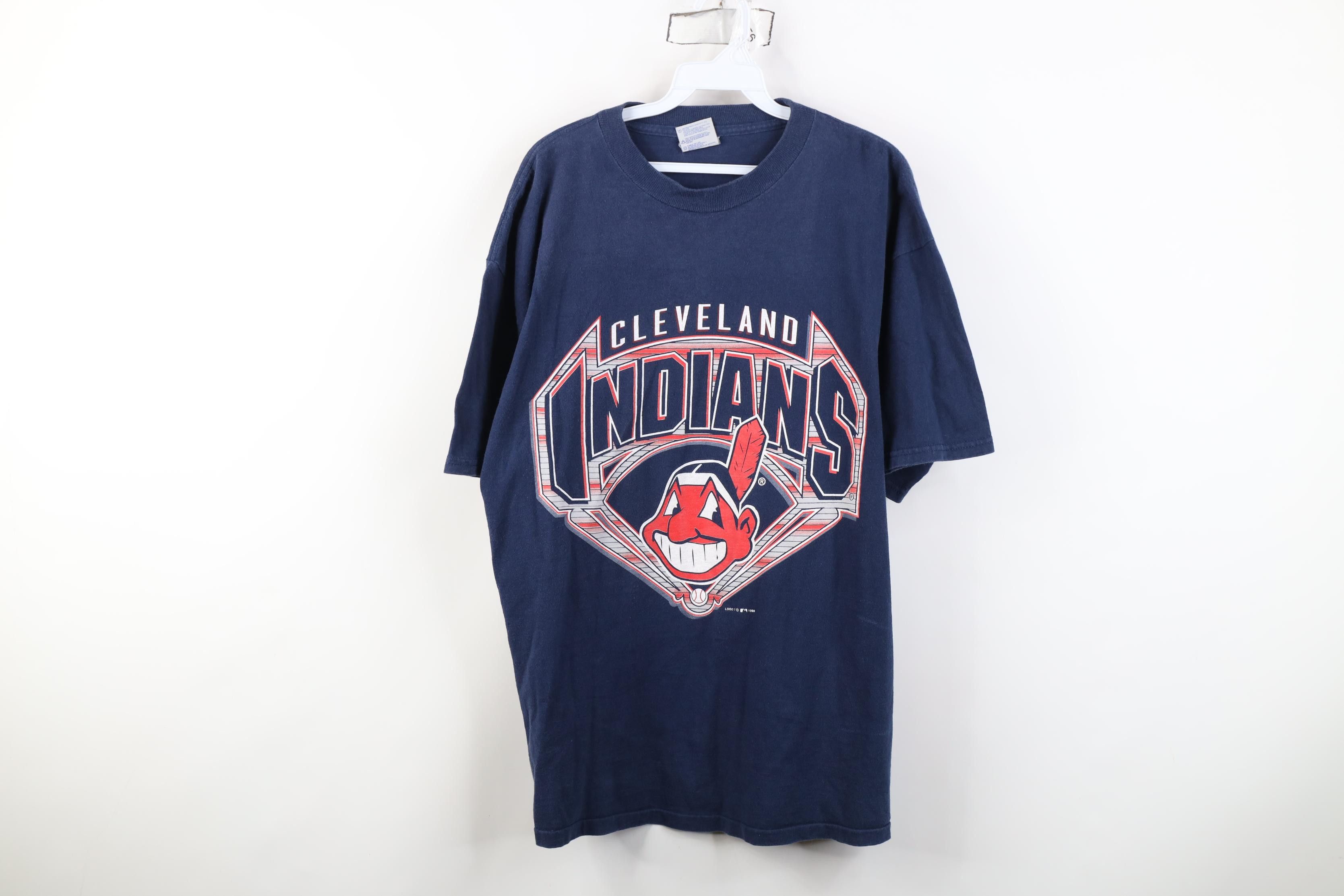 Vintage Vintage 90s Chief Wahoo Cleveland Indians Baseball T-Shirt Size US XL / EU 56 / 4 - 1 Thumbnail