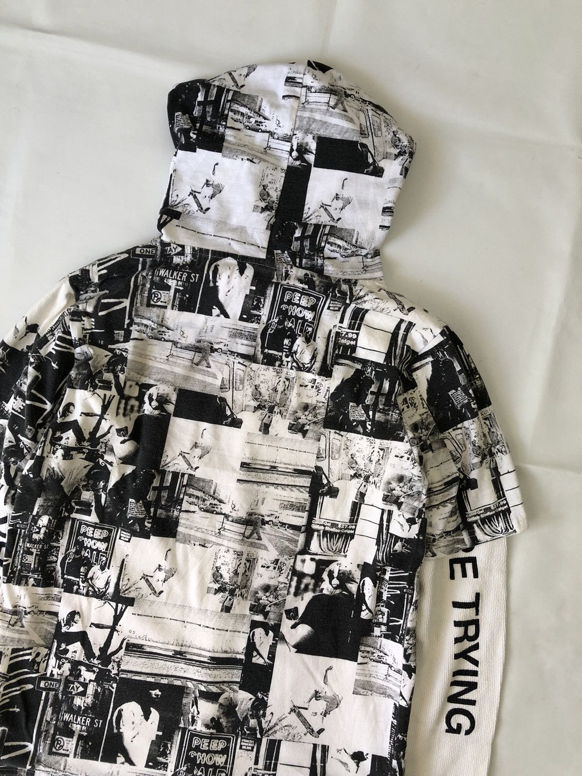 Hysteric Glamour × Japanese Brand × Le Grande Bleu (L.G.B.) Front Art Skateboarding Japan Poem Confirm Hoodie Style Size US M / EU 48-50 / 2 - 8 Thumbnail