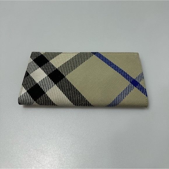 Burberry Burberry Gray Long Zip Bifold Wallet Beige Size ONE SIZE - 2 Thumbnail