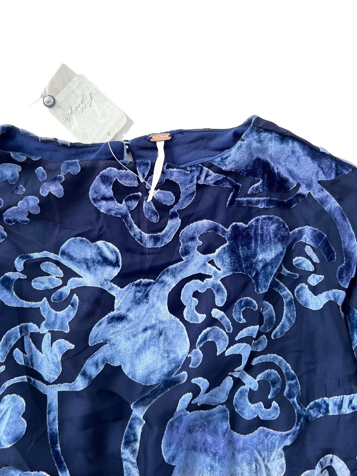 Free People Free People Manuka Burnout Velvet Mini Dress in Navy ( XS ) Size XS / US 0-2 / IT 36-38 - 5 Thumbnail