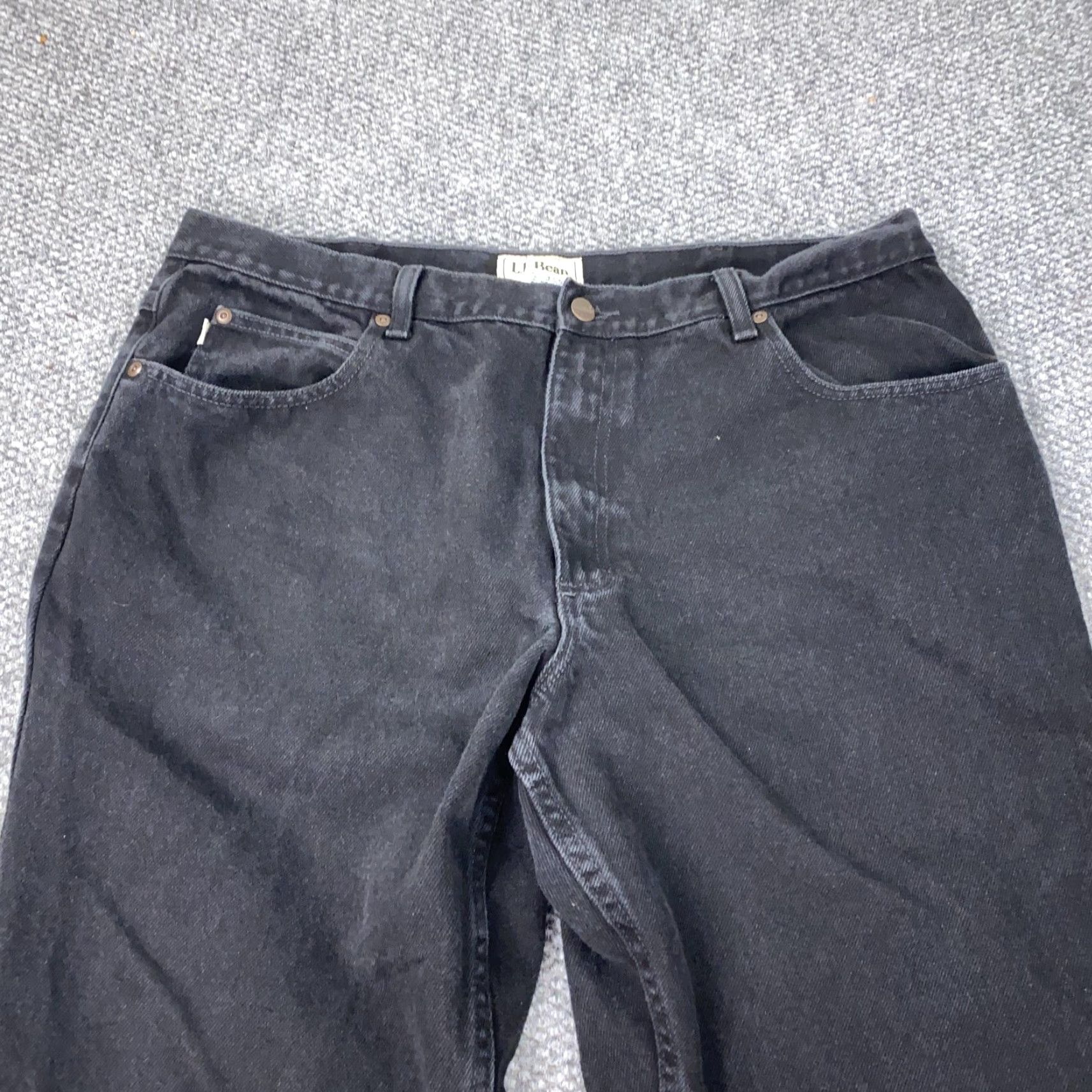 Vintage VINTAGE? No — Wait, actually not vintage. LL Bean Jeans Mens 40x30 Black Classic Fit Straight Leg Denim Pants Size US 40 / EU 56 - 2 Thumbnail