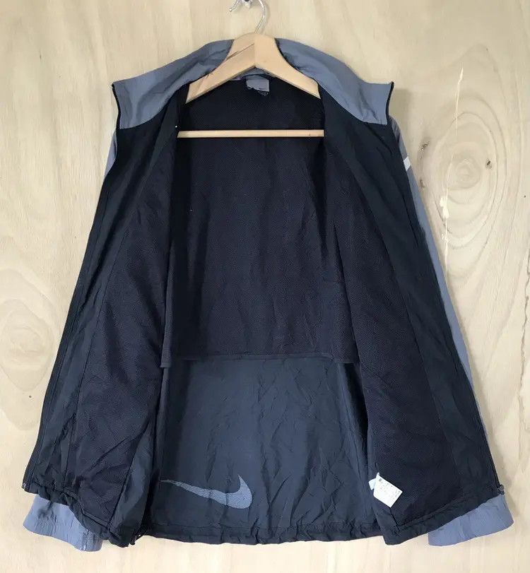 Nike Vintage Nike Swoosh Windbreaker Size US L / EU 52-54 / 3 - 2 Thumbnail