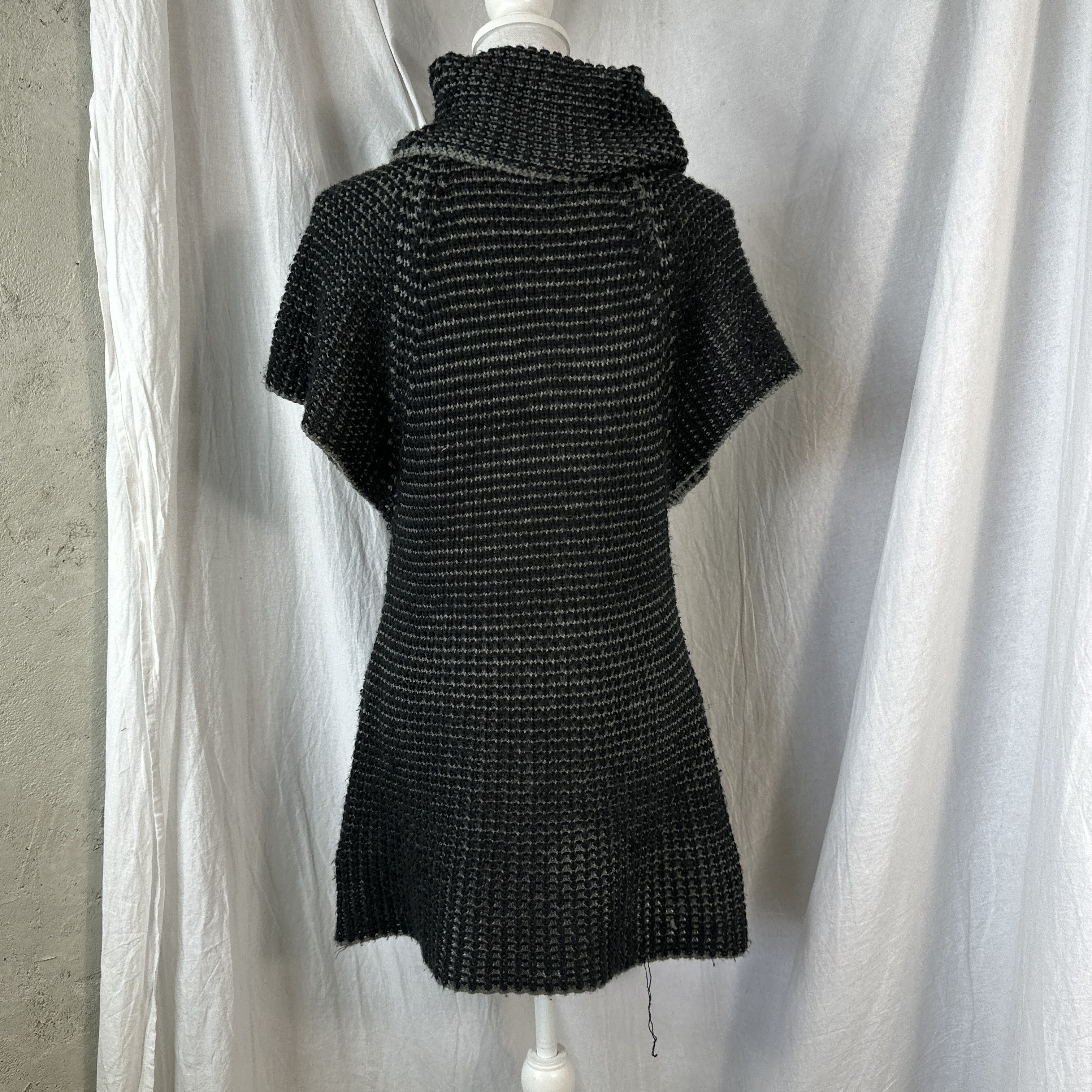 Vintage Vintage Big Collar Knitted Dress Size M / US 6-8 / IT 42-44 - 1 Thumbnail