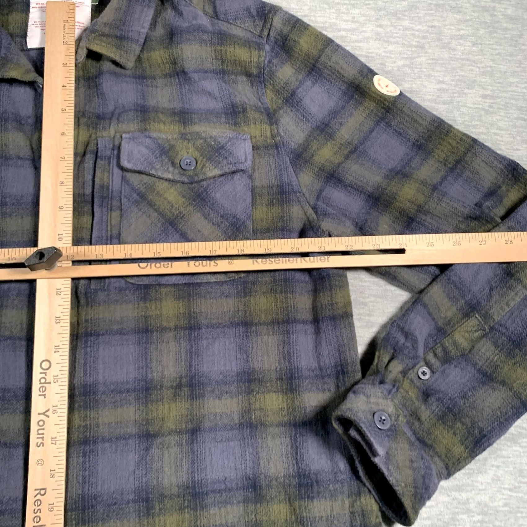 Globe Globe Wanderer Shacket Shirt Mens XL Blue Green Plaid Button Up Size US XL / EU 56 / 4 - 6 Thumbnail