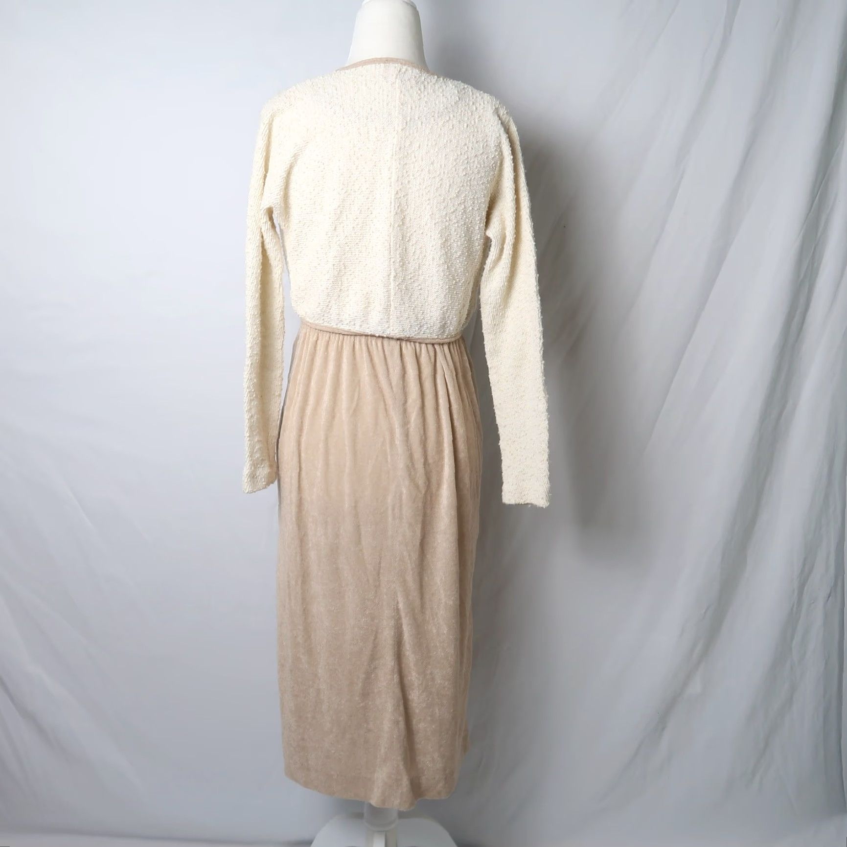 Vintage VINTAGE Jerell cream and tan textured knit midi dress bolero set Shirt? No Size S / US 4 / IT 40 - 4 Thumbnail